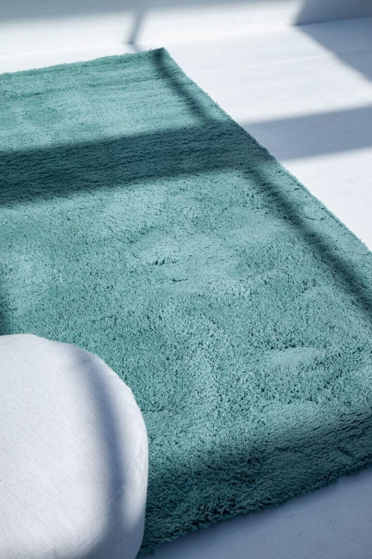 Shaggy Green Rug