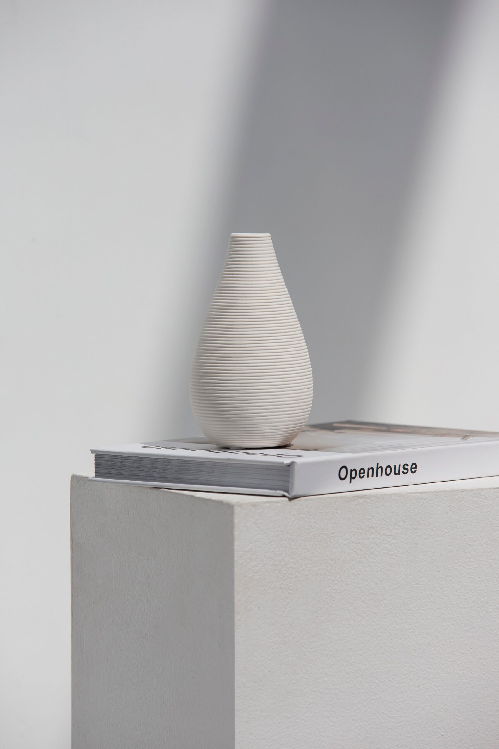 White Long Ceramic Vase - Image 2