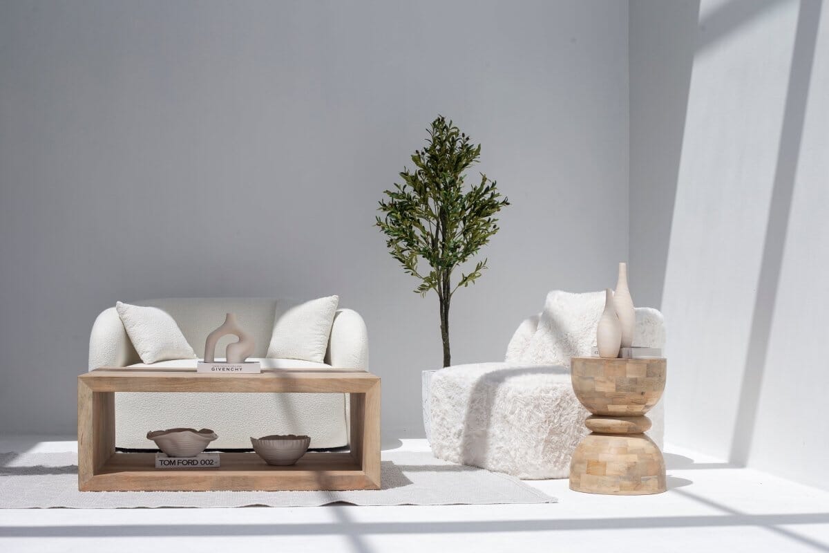 Fleur Off-White Fur Lounge Sofa Chair - Image 6