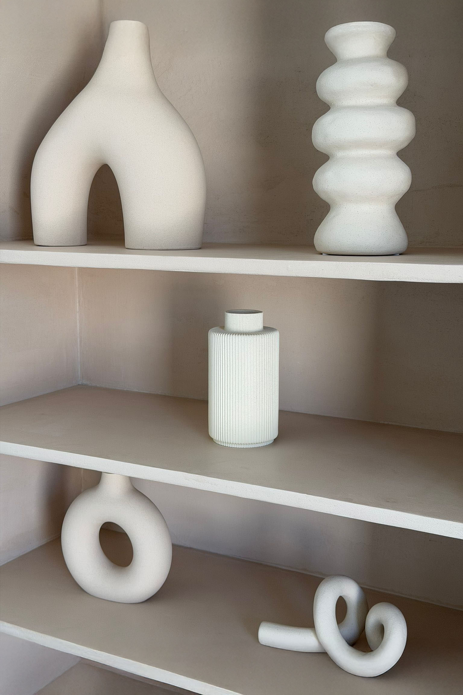 Luciana Light Beige Microconcrete Display Shelf - Image 9