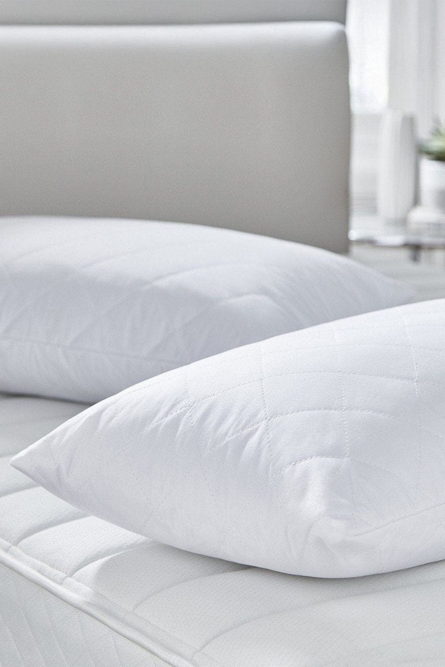Silentnight Pillow Protector