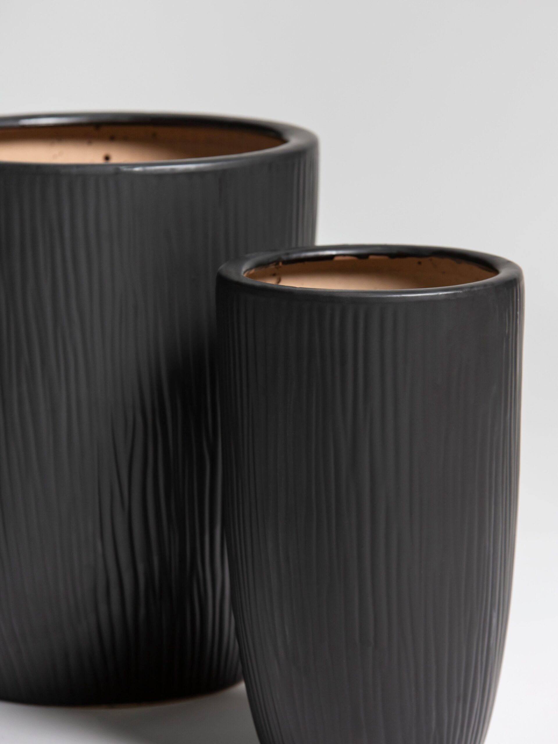 Charcoal Ripple Ceramic Pot - Image 2