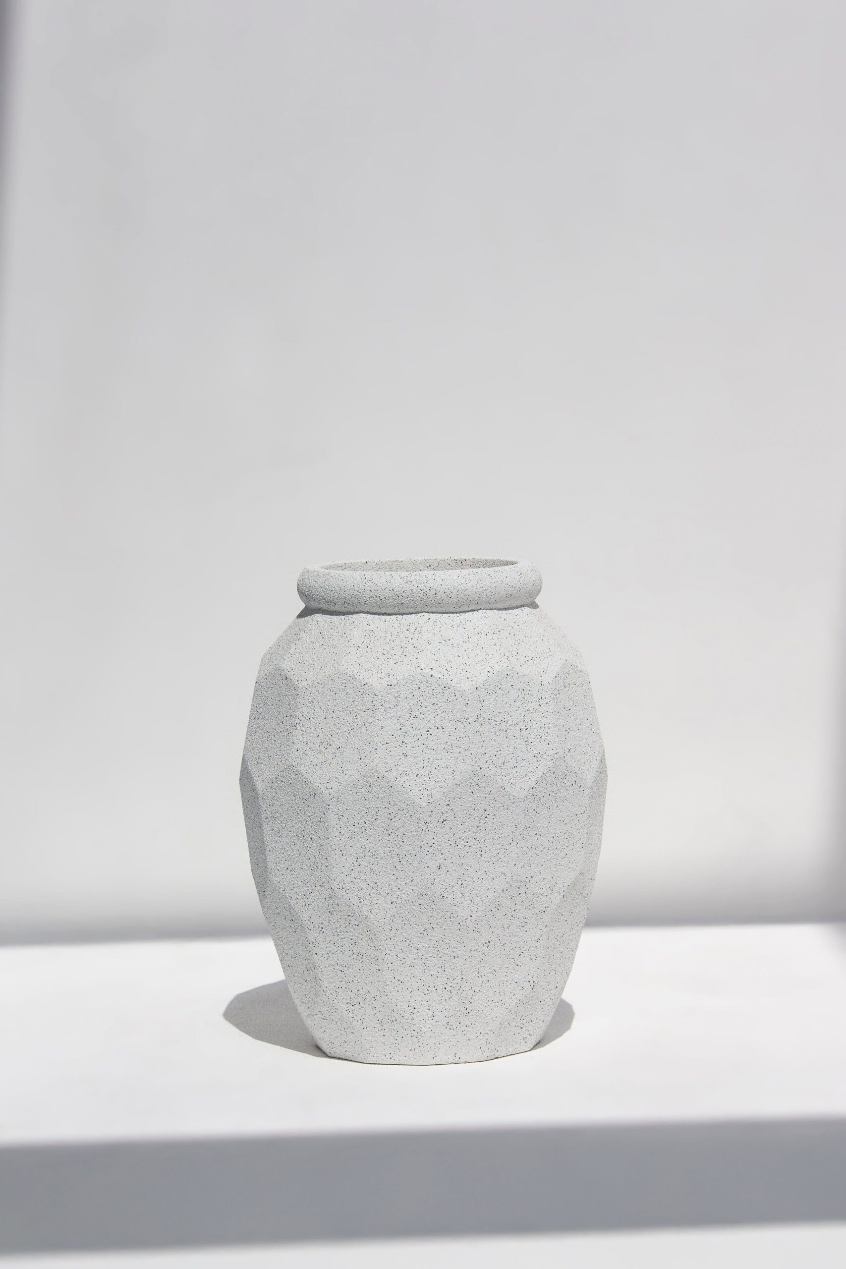 Crystal Cove Fiber Pot - Image 2