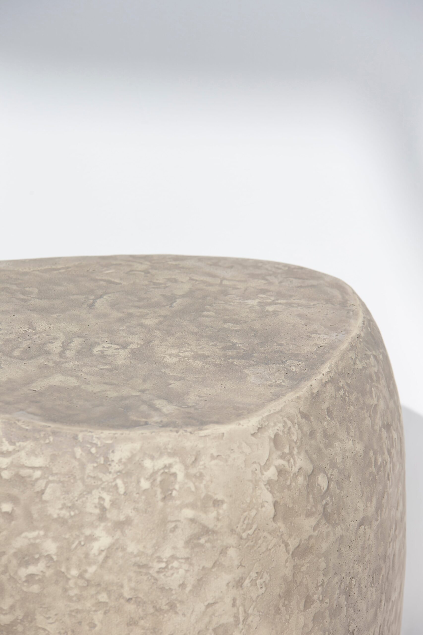 Sandra Concrete Side Table - Image 4