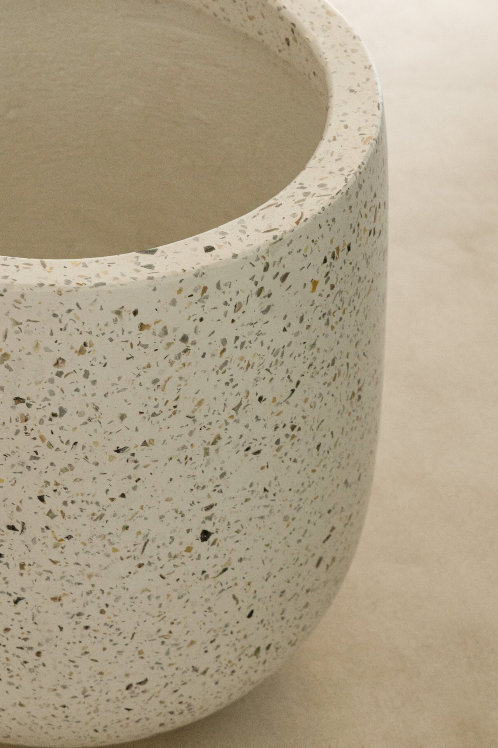 Sena Terrazzo Concrete Pot - Image 12