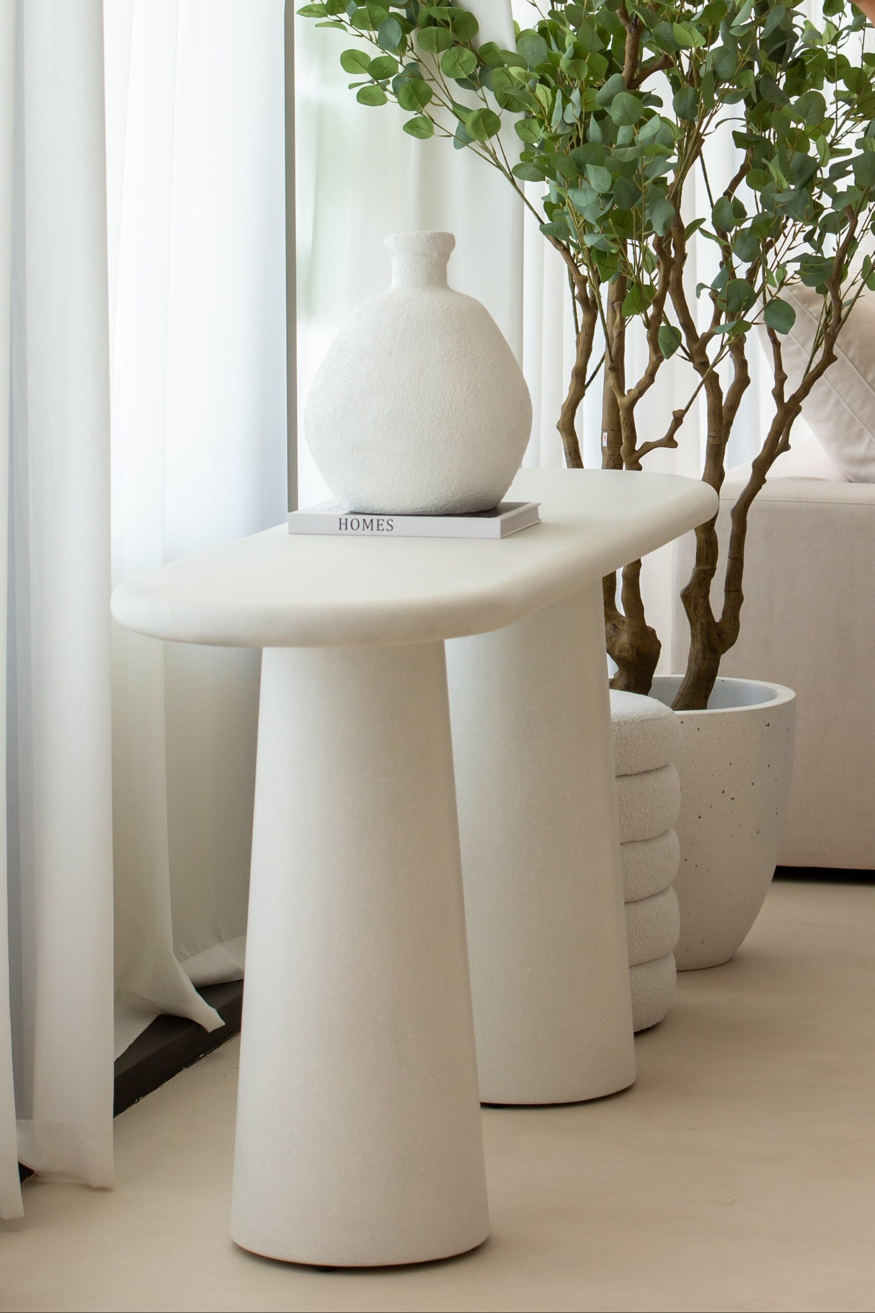 Dune White Concrete Console Table