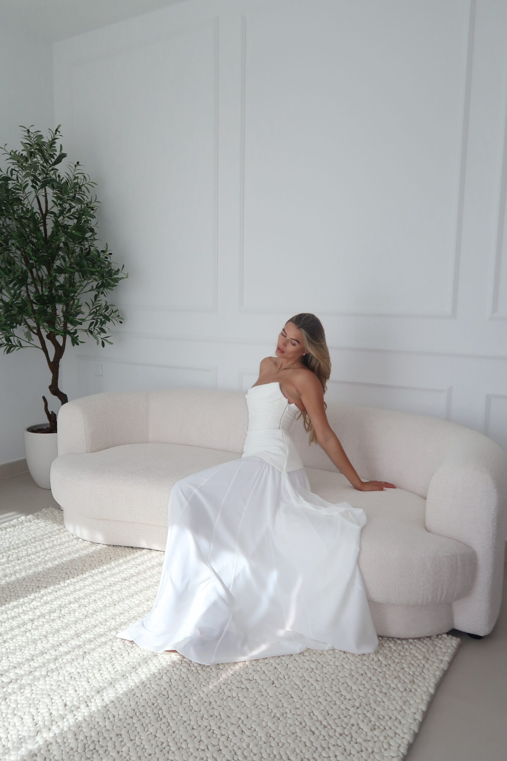 Aella Off White Bouclé 2 Seater Sofa - Image 7