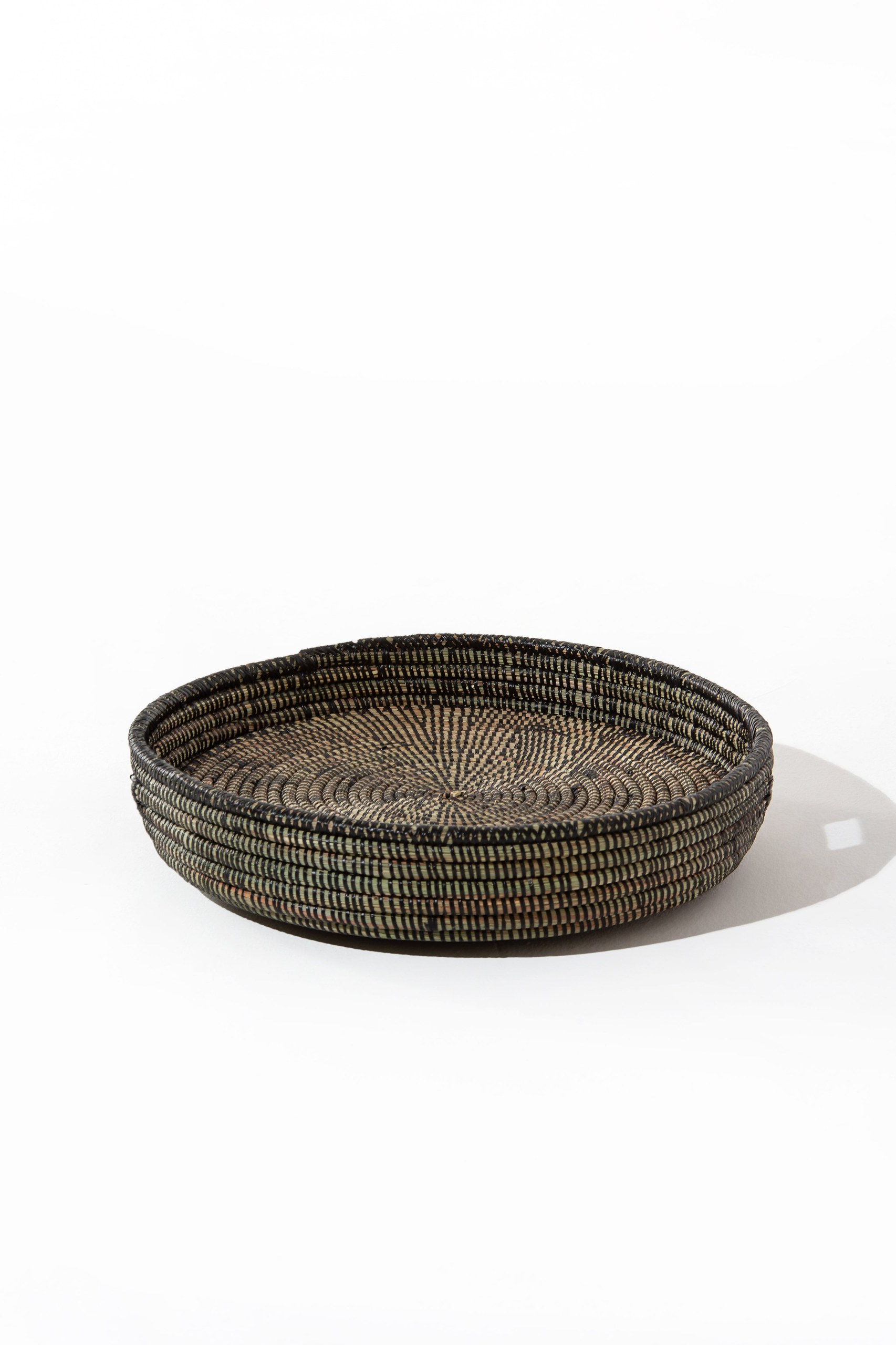 Novalie Handmade Black Tray - Image 2