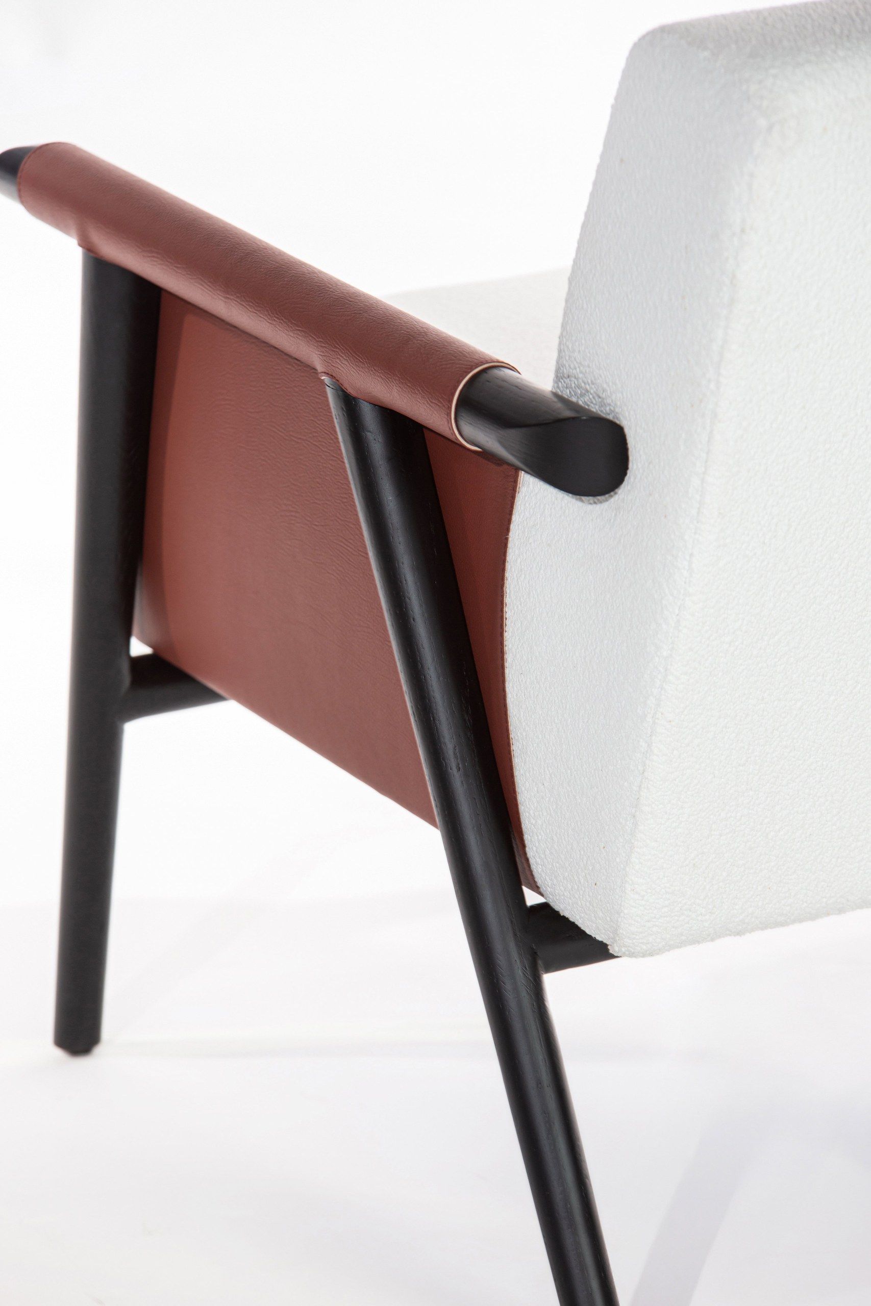 Mireen Lounge Chair - Image 6