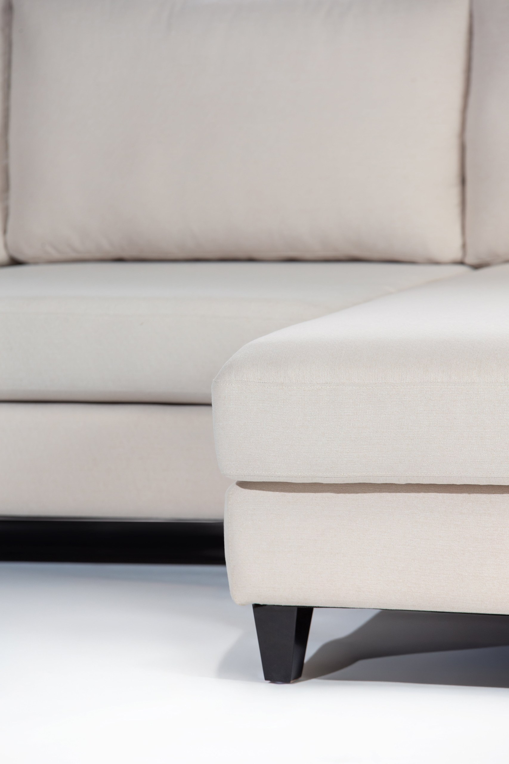 Brynlee L-Shape Sofa - Image 4