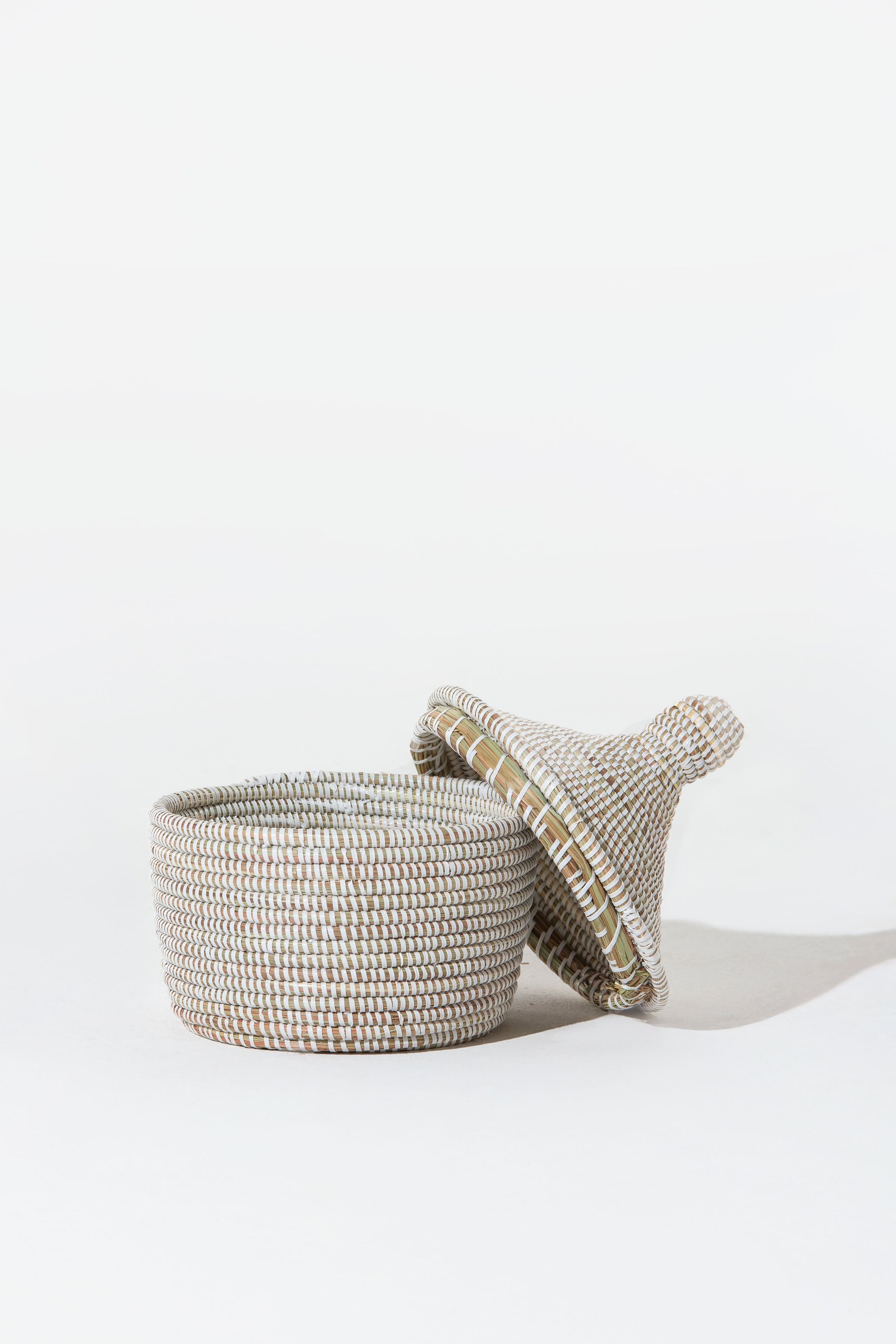 Mini Maisha White Woven Handmade Basket