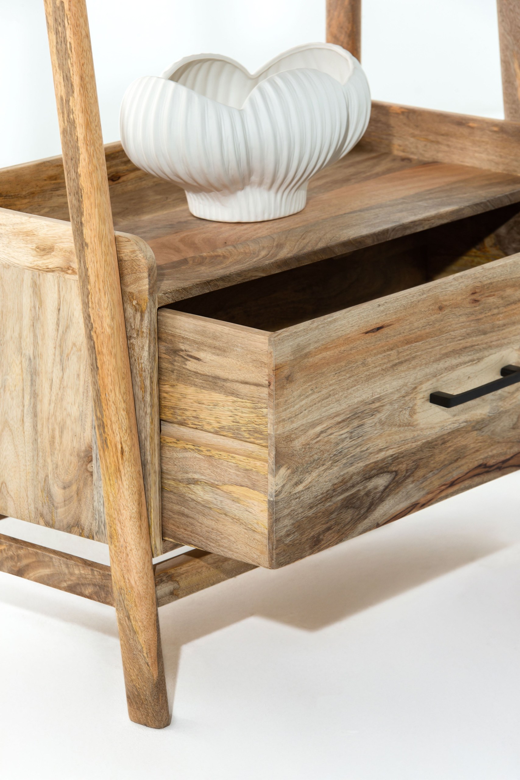 Bronwen Wooden Ladder Shelf - Image 5