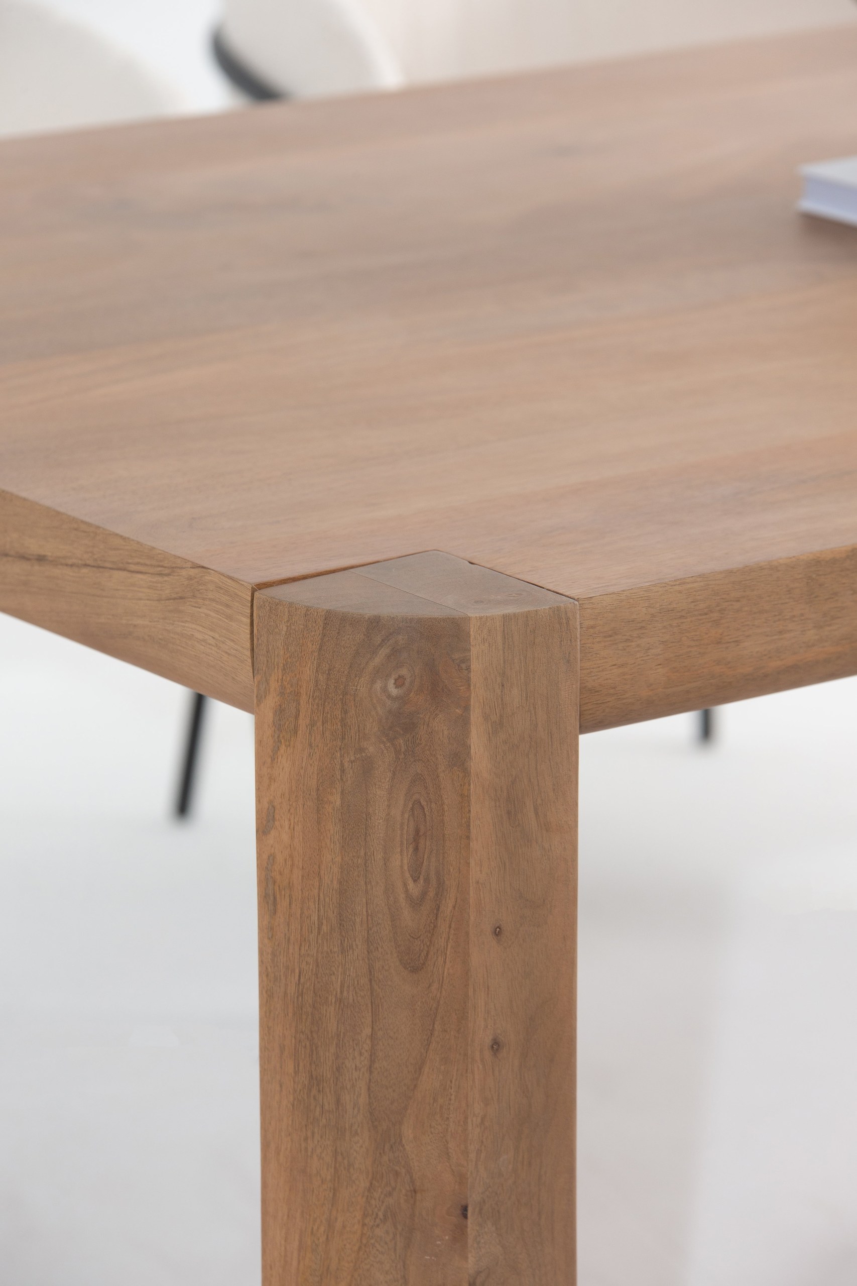 Mavina Wooden Dining Table - Image 3