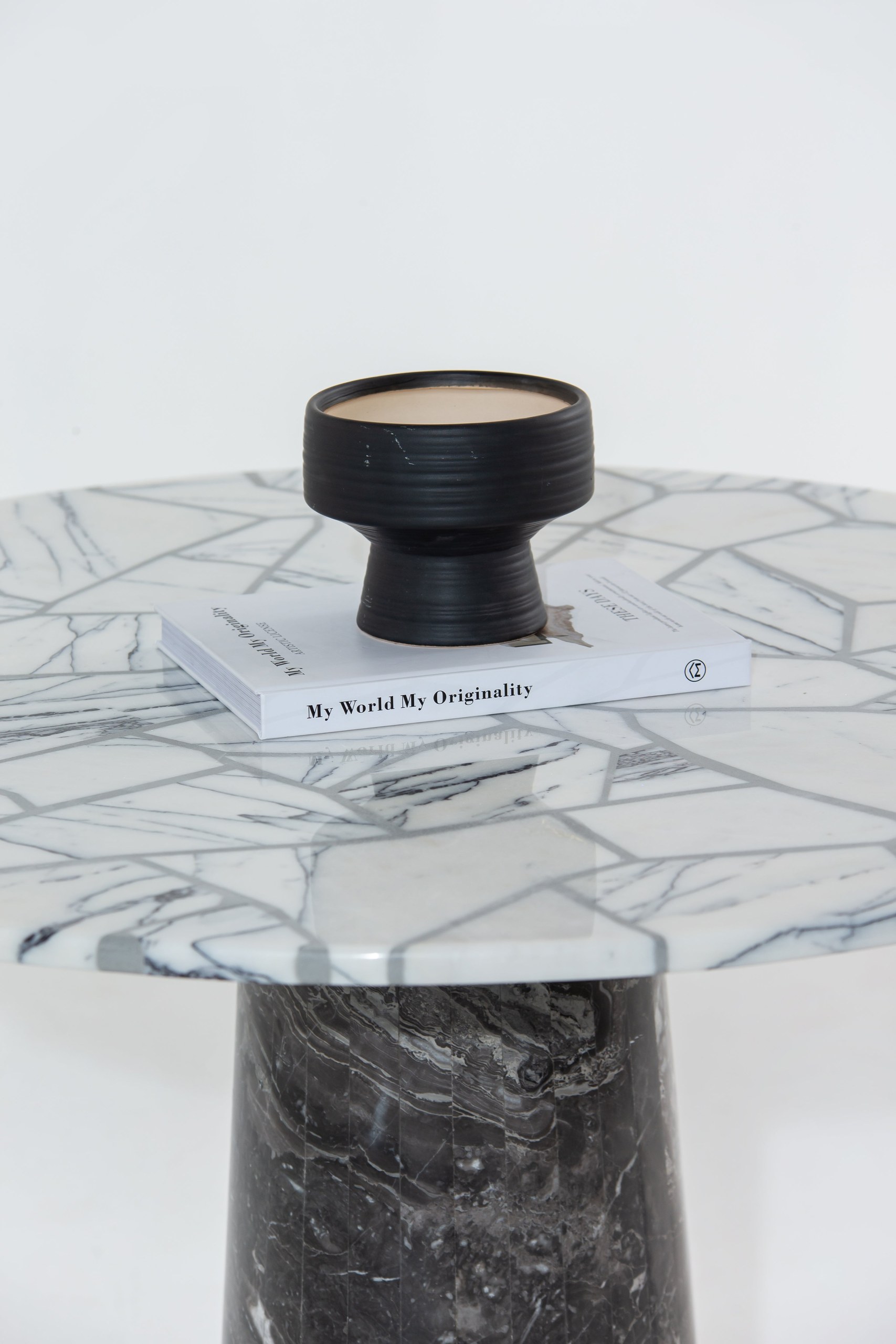 Belova Lilac Marble Top Dining Table with Orobico Grey Base - Image 2