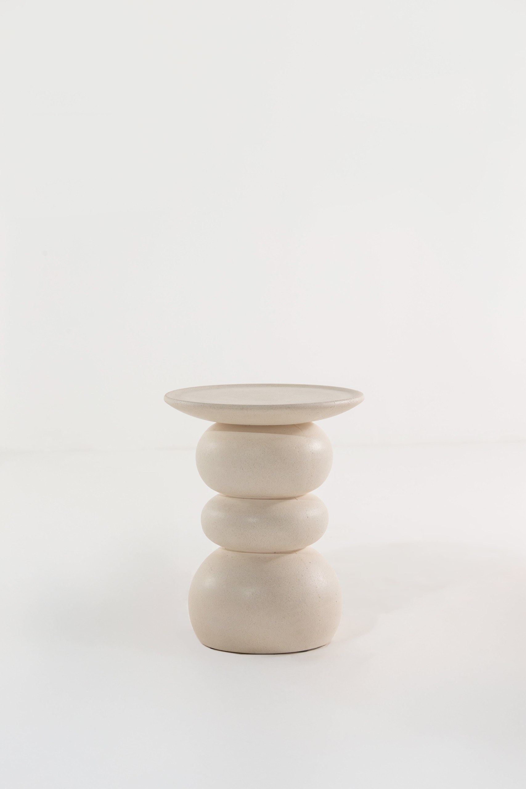 Ambre Off White Concrete Side table - Image 4
