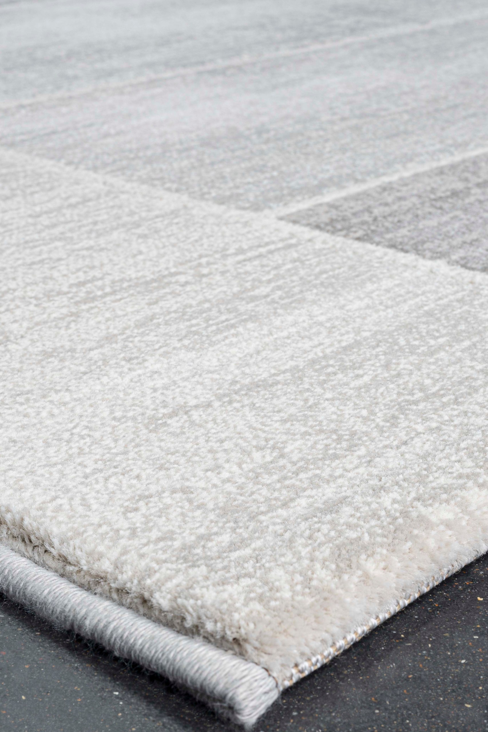 Philana Structured Rug - Image 3