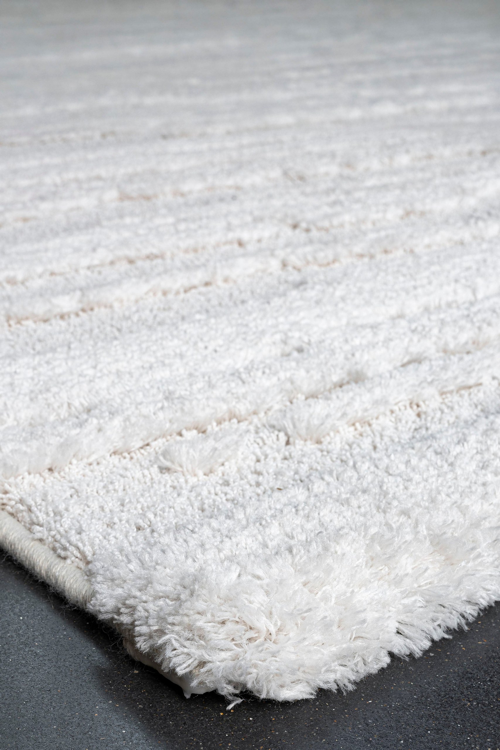 Faria Cloud Rug - Image 7