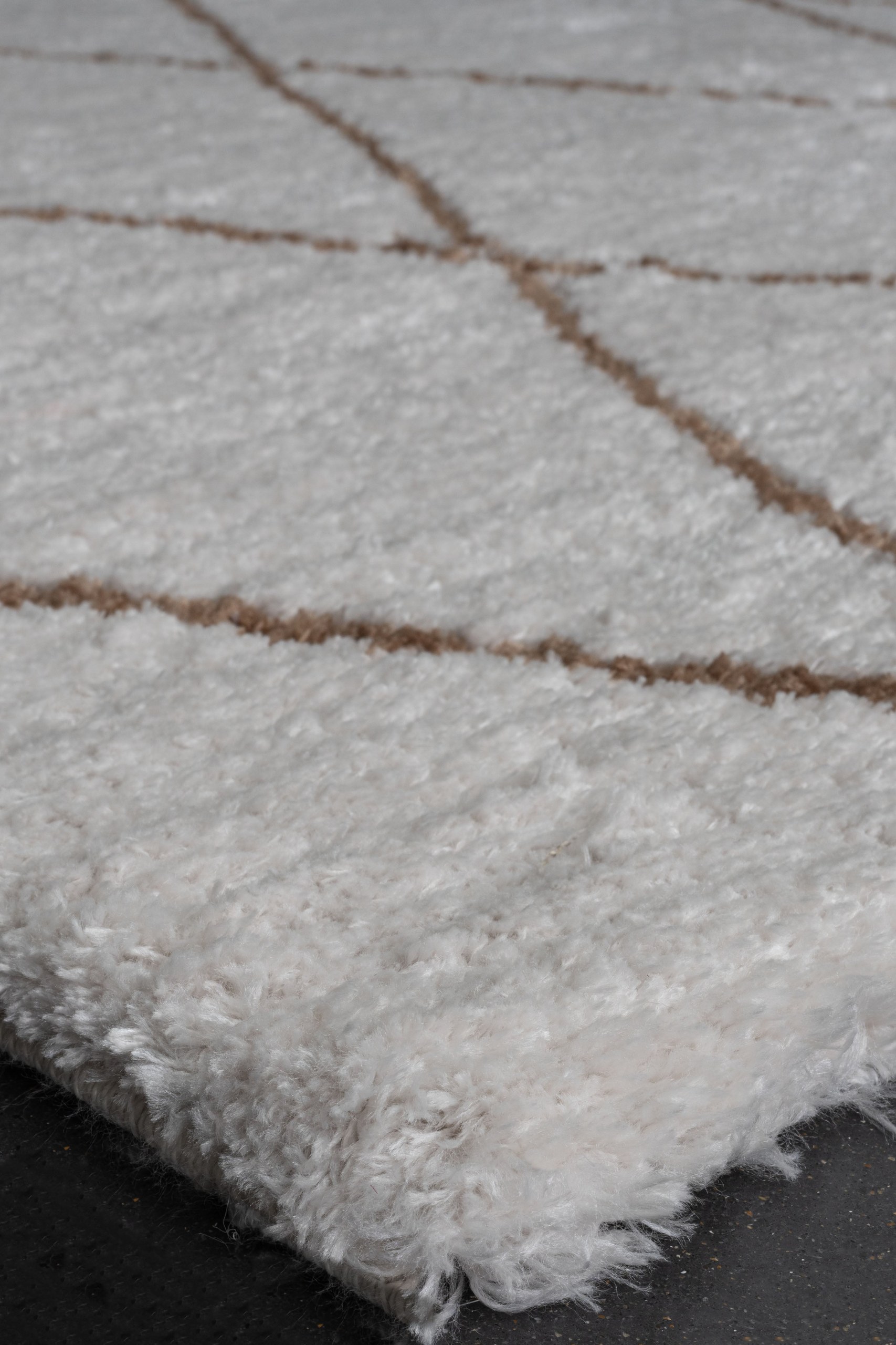 Agassi Geometric Rug - Image 4