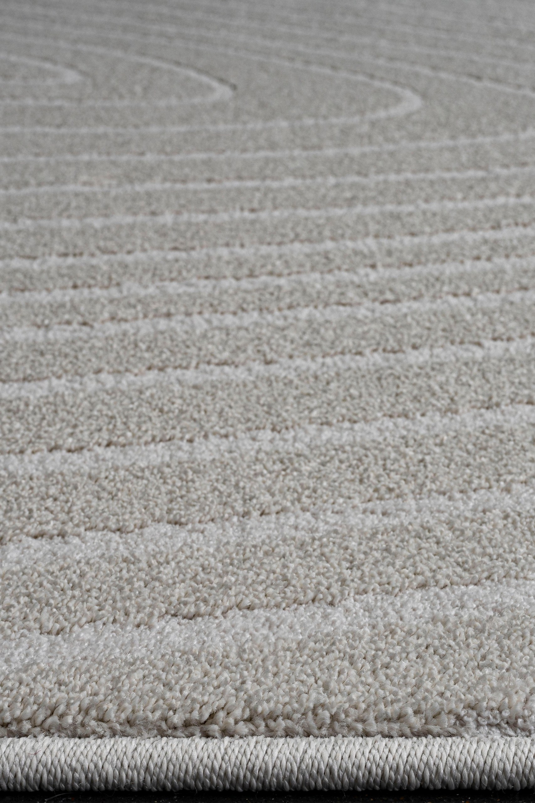 Tieran Patterned Rug - Image 3