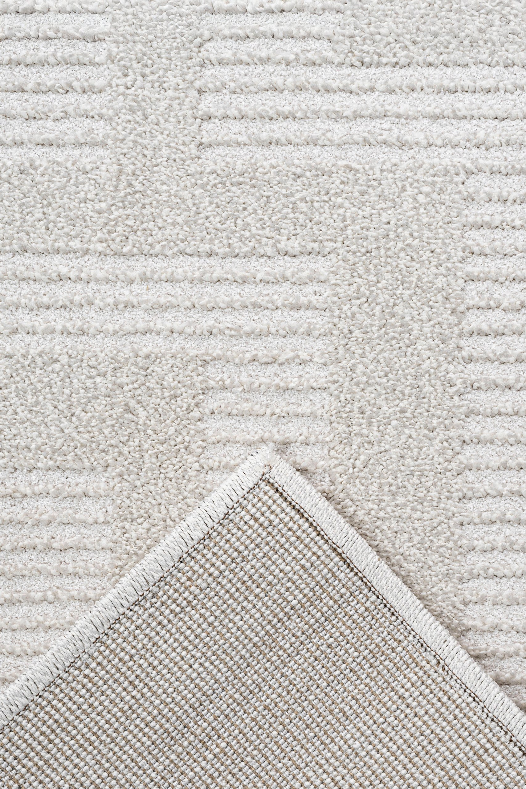 Gerta Geometric Rug - Image 4
