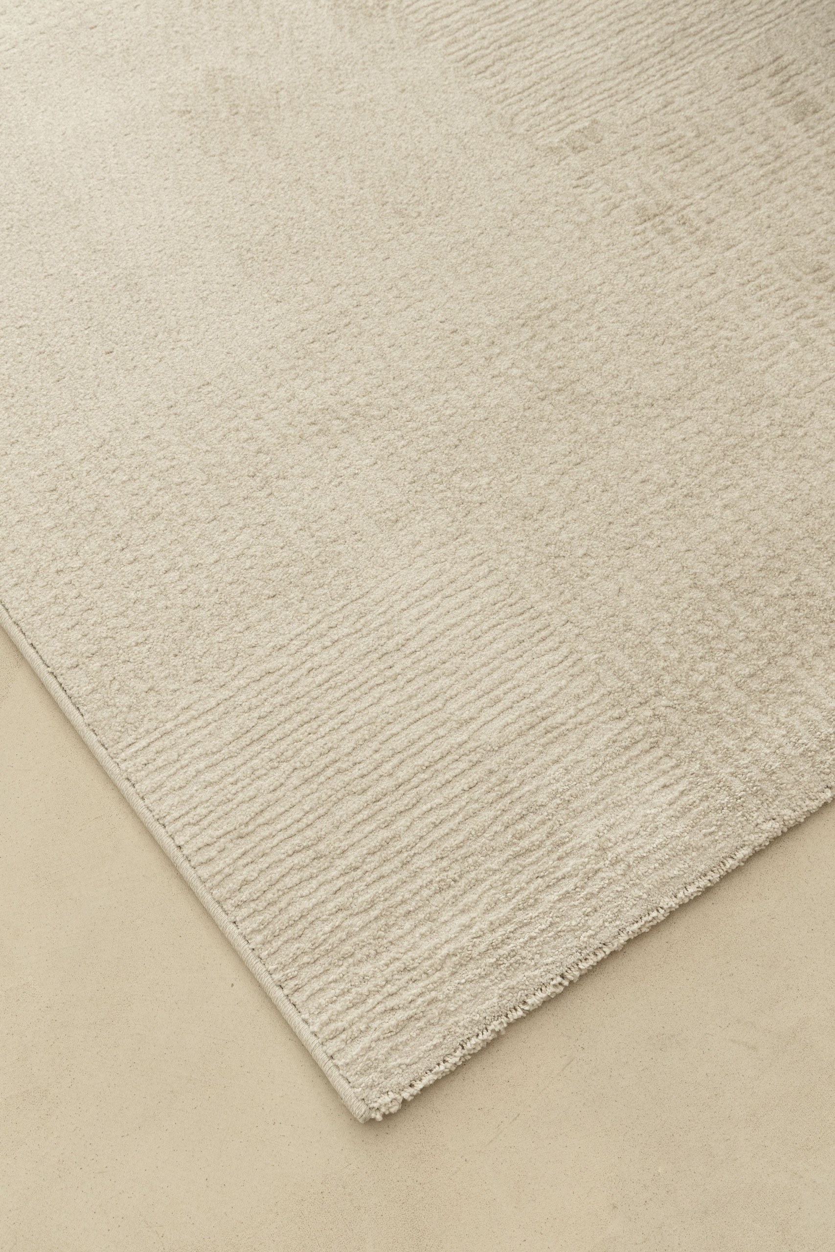 Inga Plain Rug - Image 7