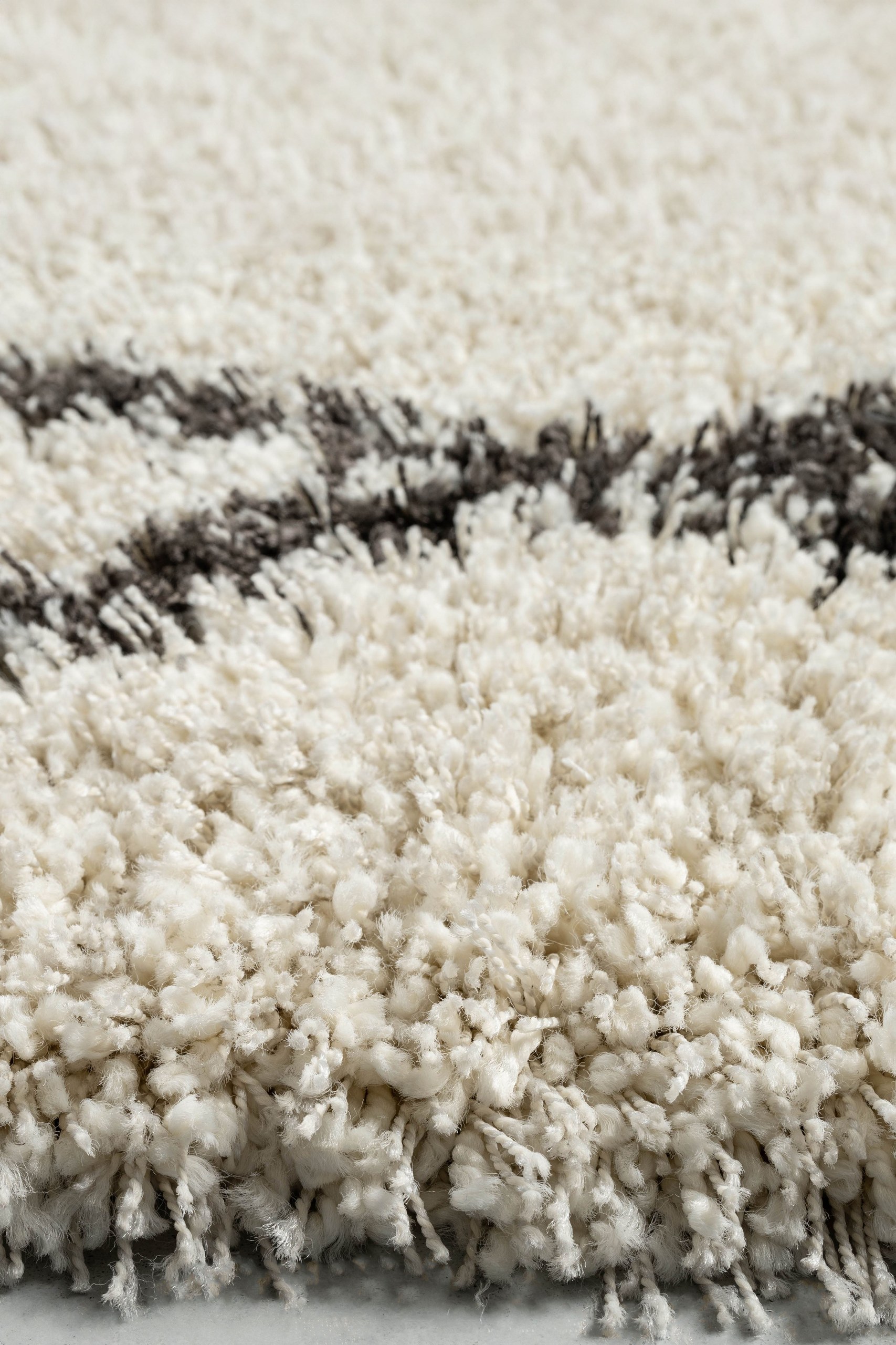Beni Diamond Rug - Image 6