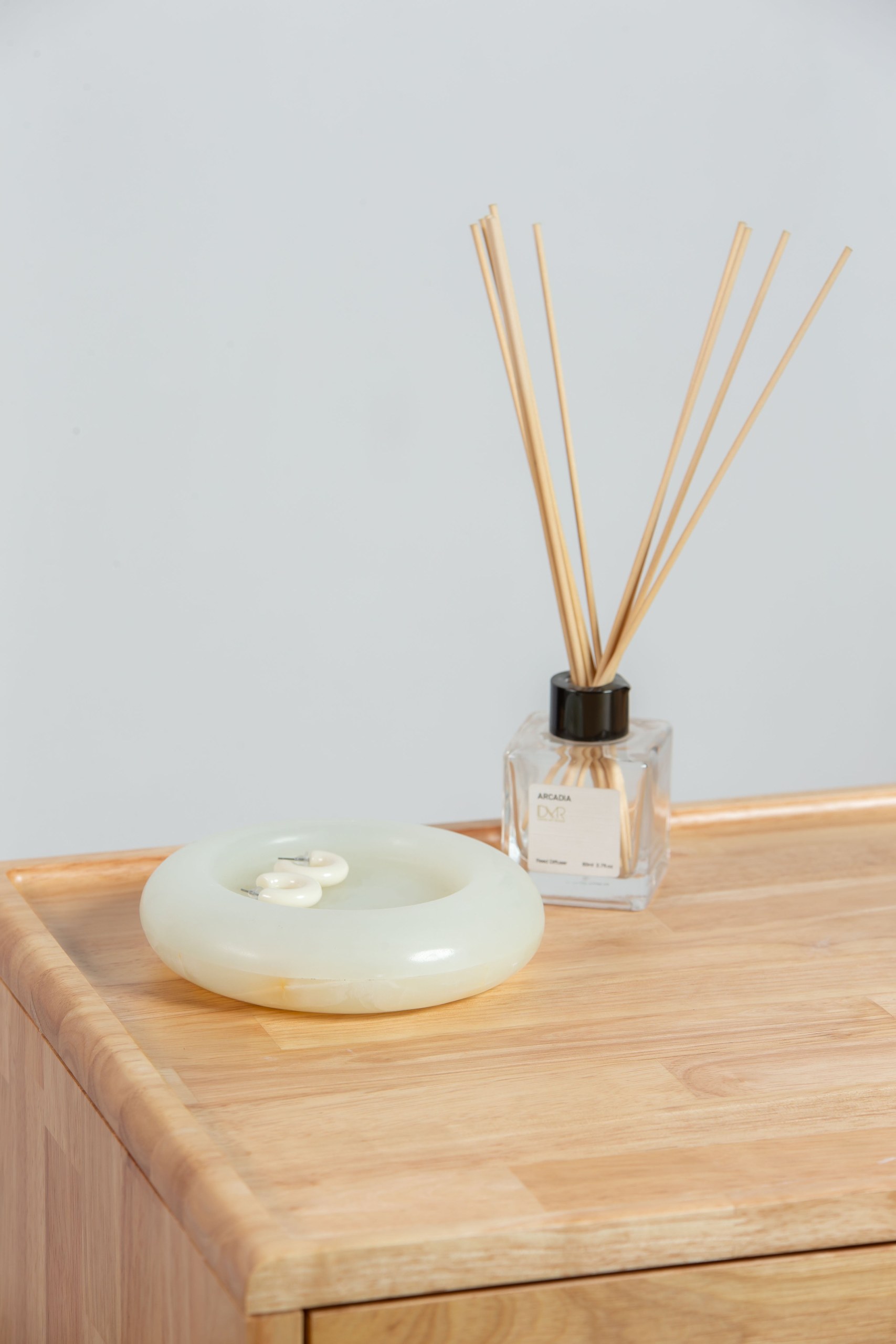 Green Onyx Round Tray Décor - Image 2