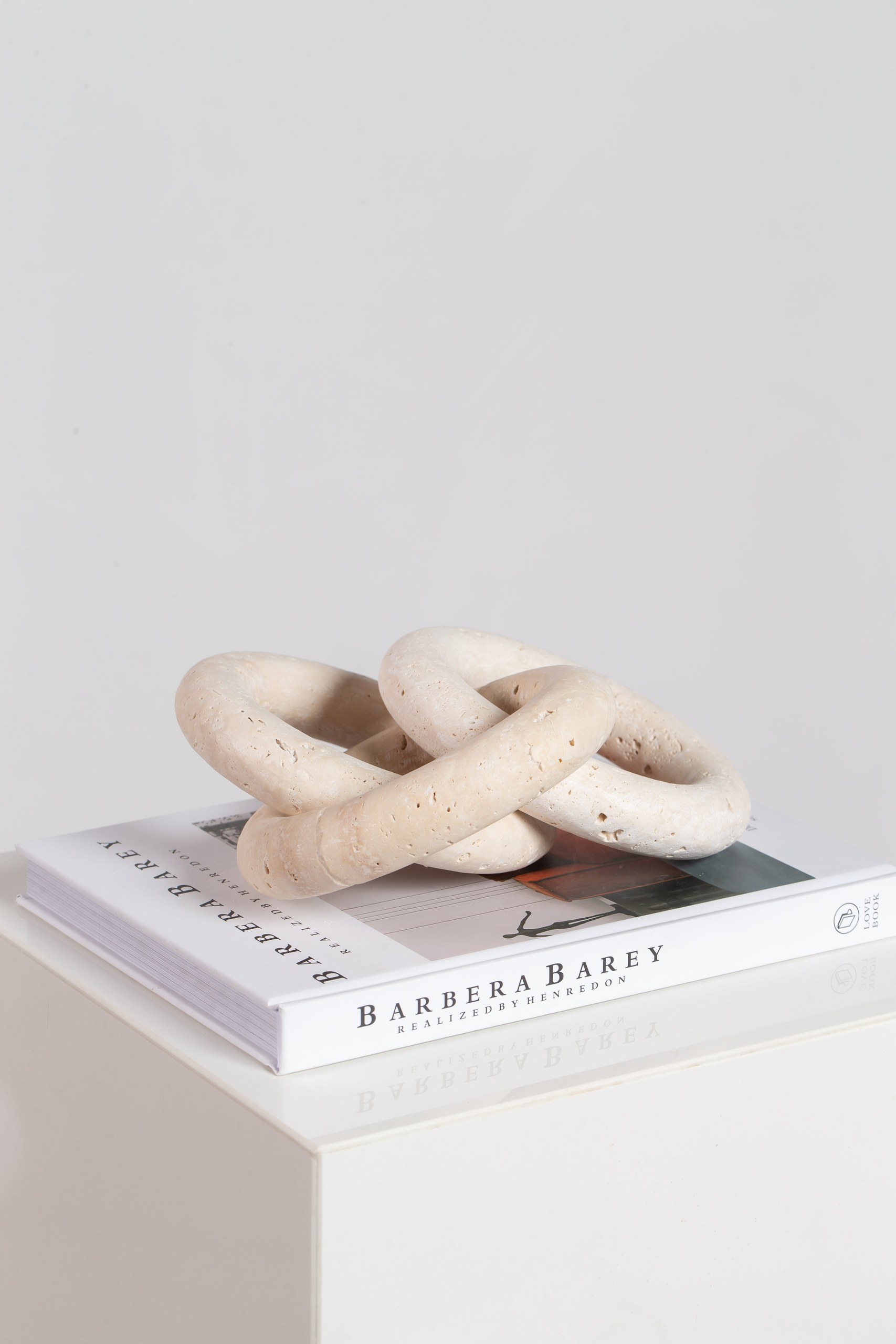 Beige Travertine Three Rings Chain Decor - Image 2