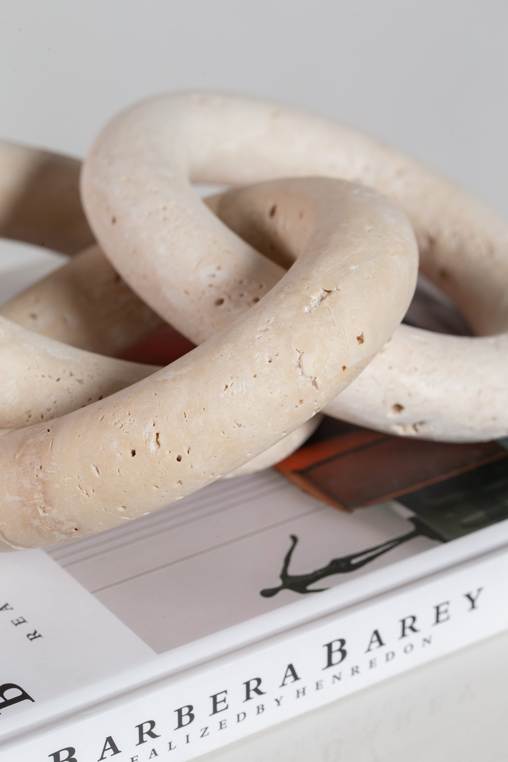 Beige Travertine Three Rings Chain Decor - Image 3