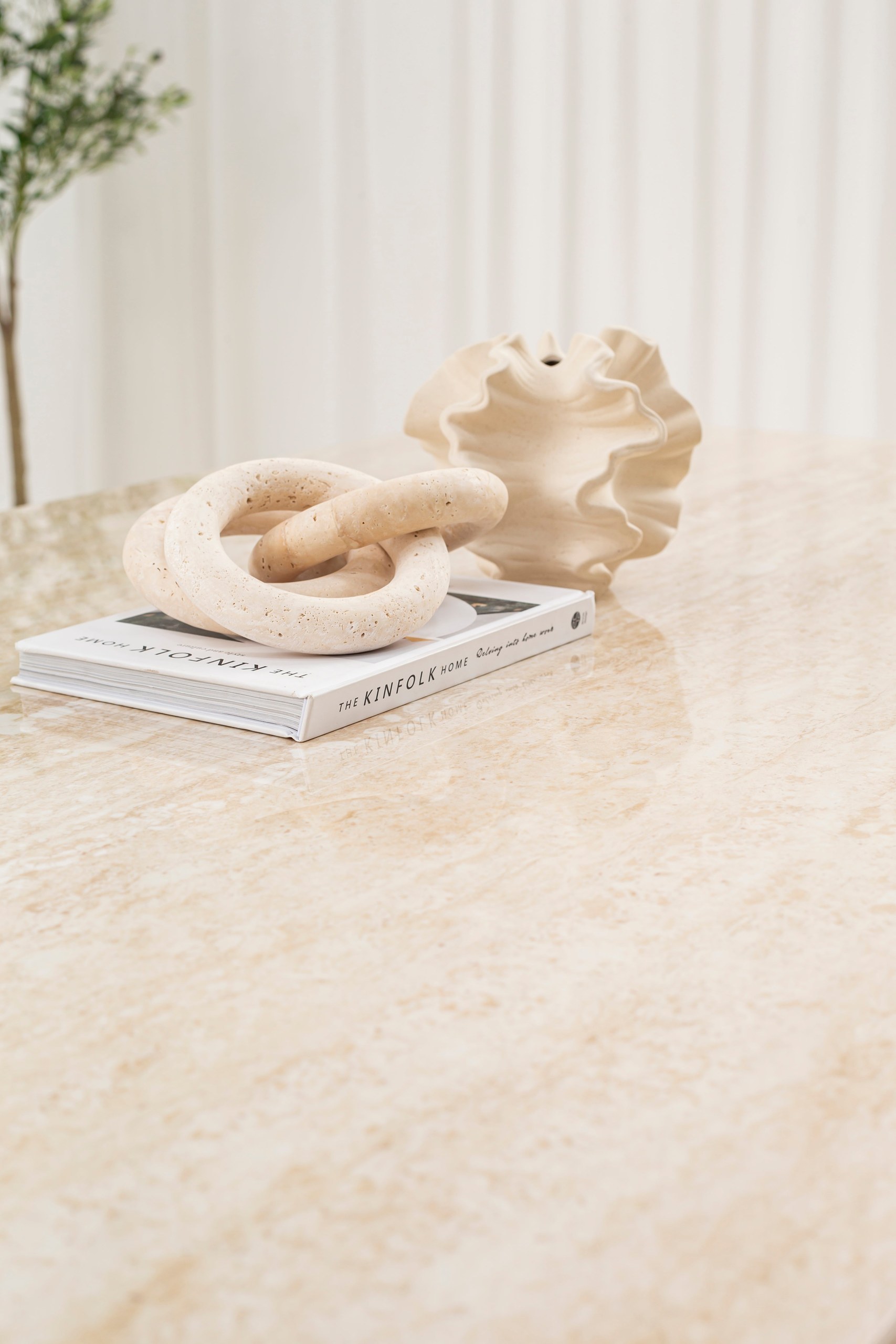 Beige Travertine Three Rings Chain Decor - Image 4
