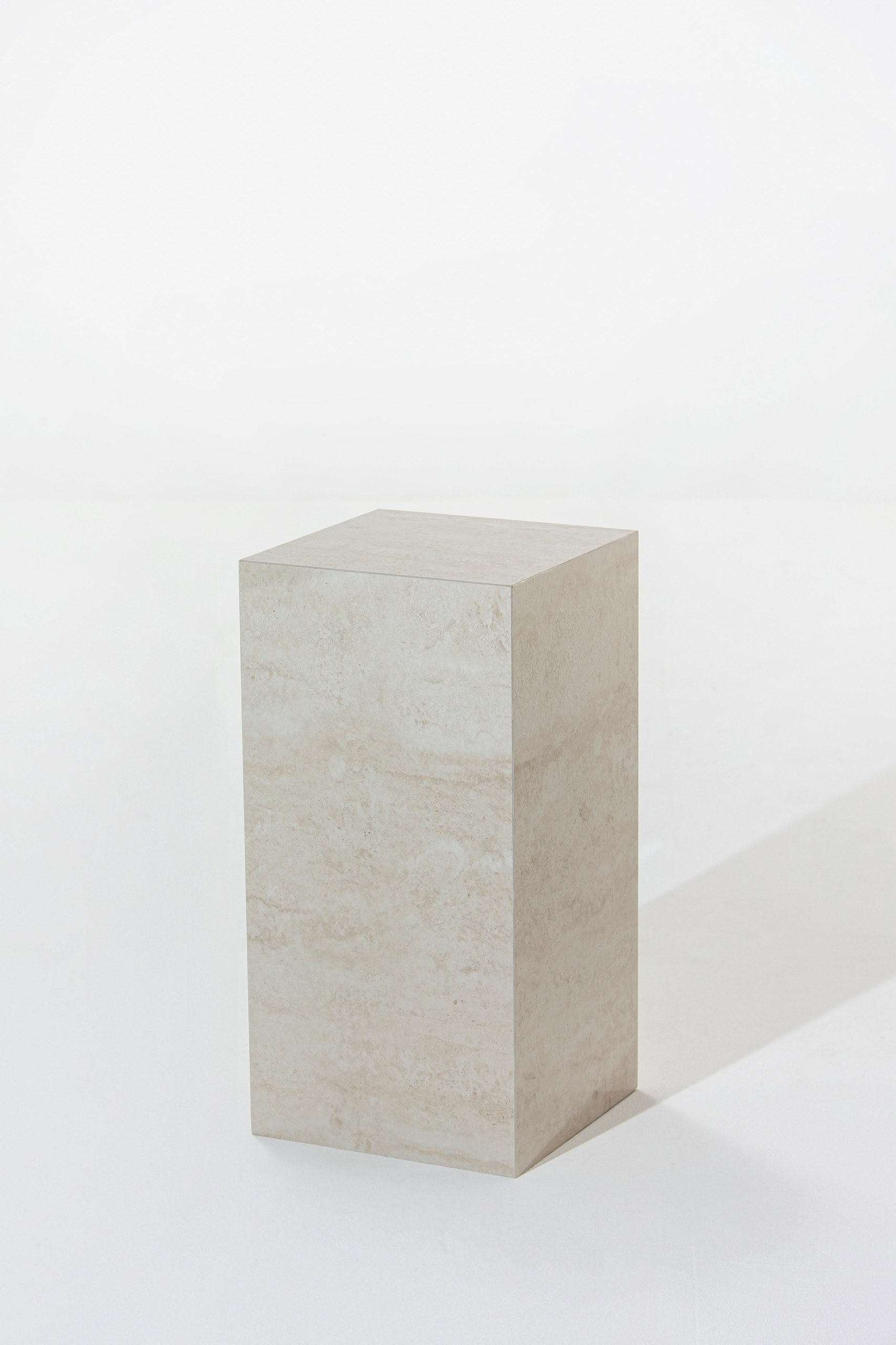 Zelda Travertine Finish Porcelain Plinth - Image 2