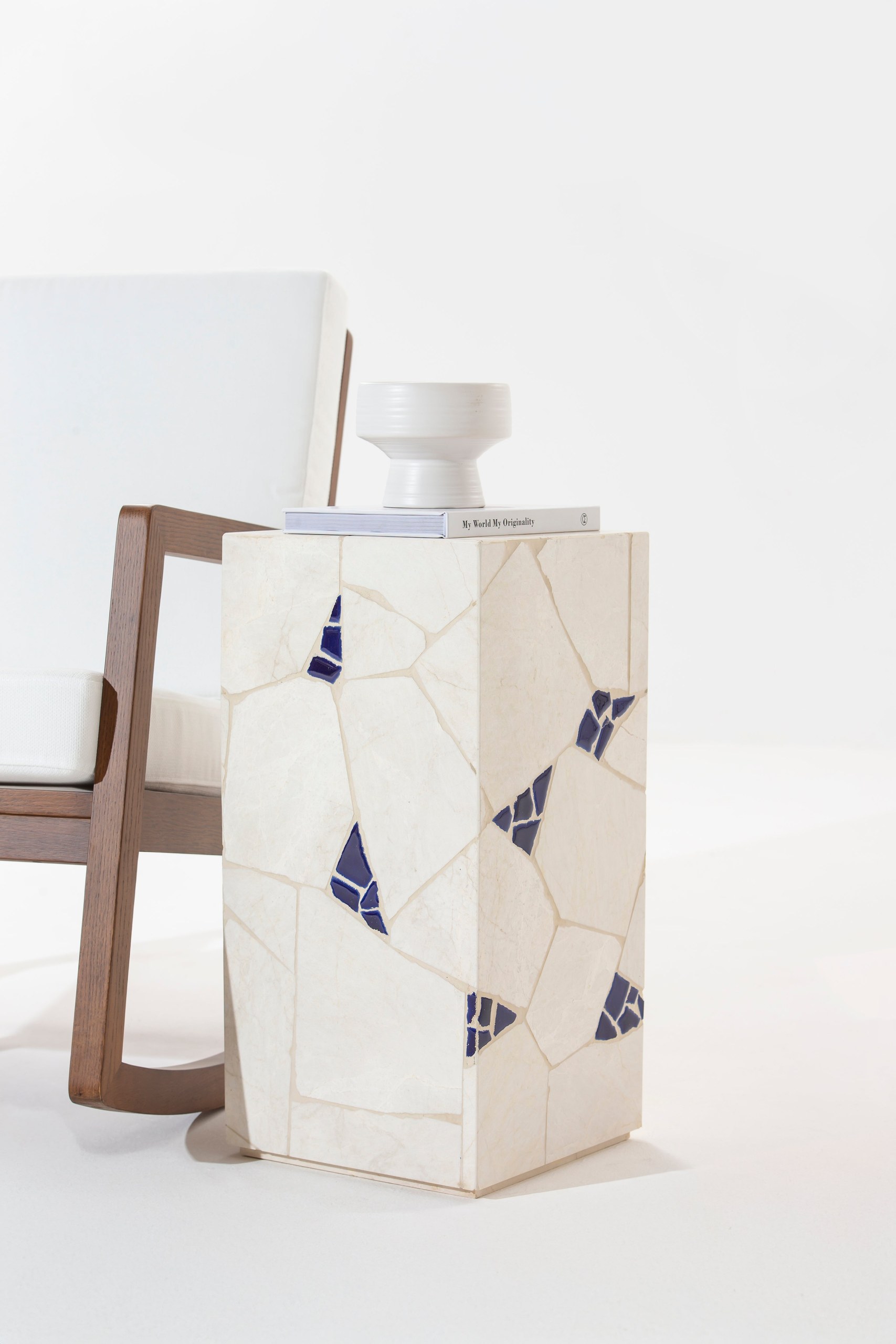 Zelda Irregular Tilework Marble Mosaic Plinth