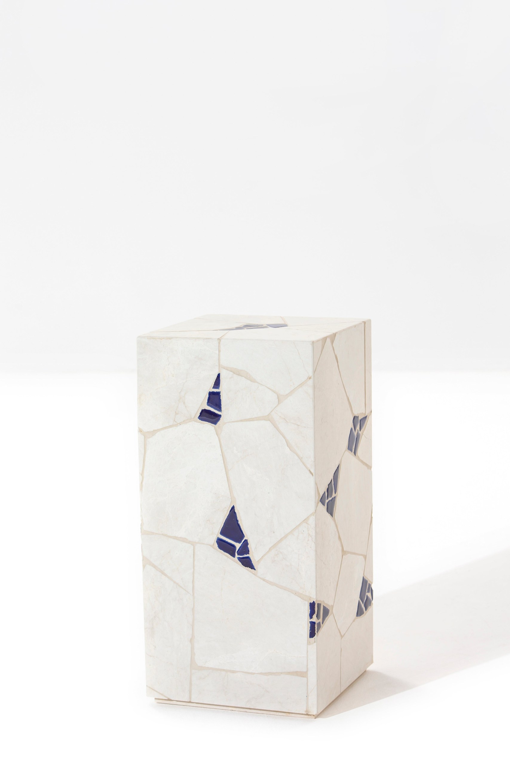 Zelda Irregular Tilework Marble Mosaic Plinth - Image 5