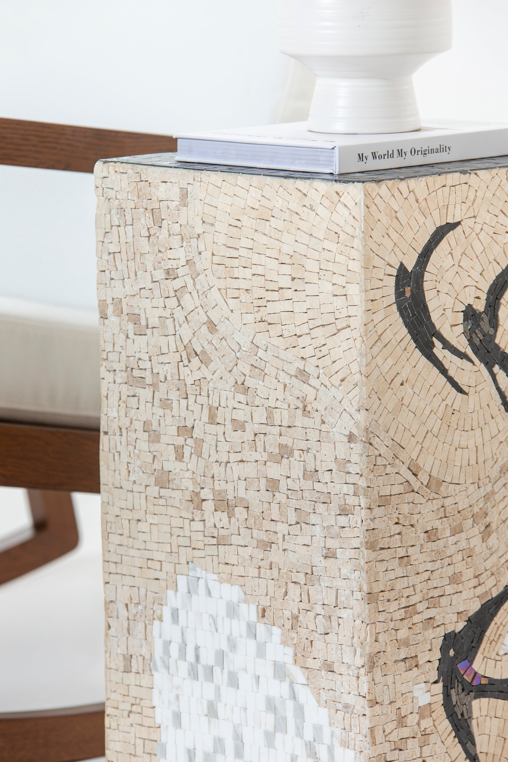 Zelda Nature Inspired Marble Mosaic Plinth - Image 10
