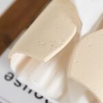 Alvara Beige Curve Tissue Holder