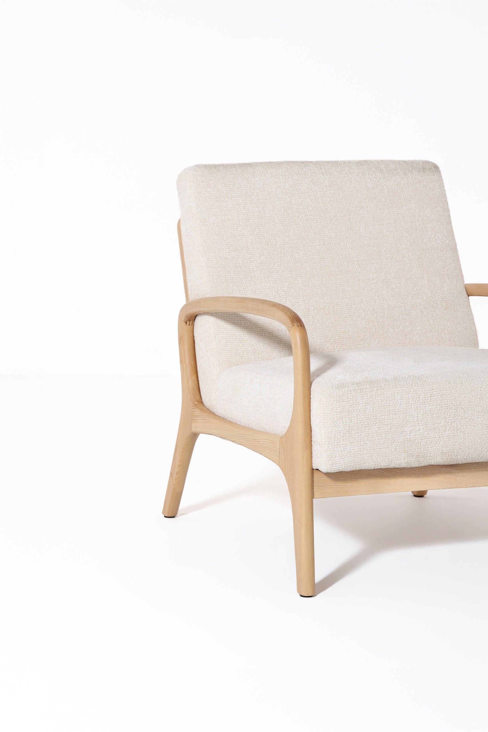 Linden Wooden Lounge Chair - Image 10