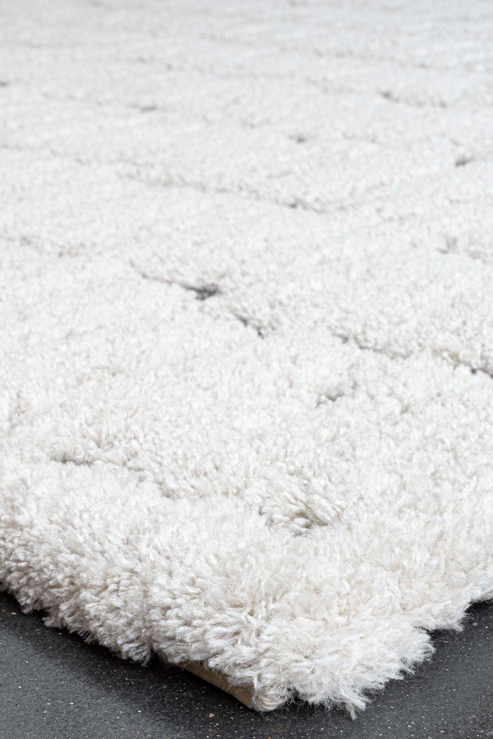 Crespi Patterned Rug - Image 3