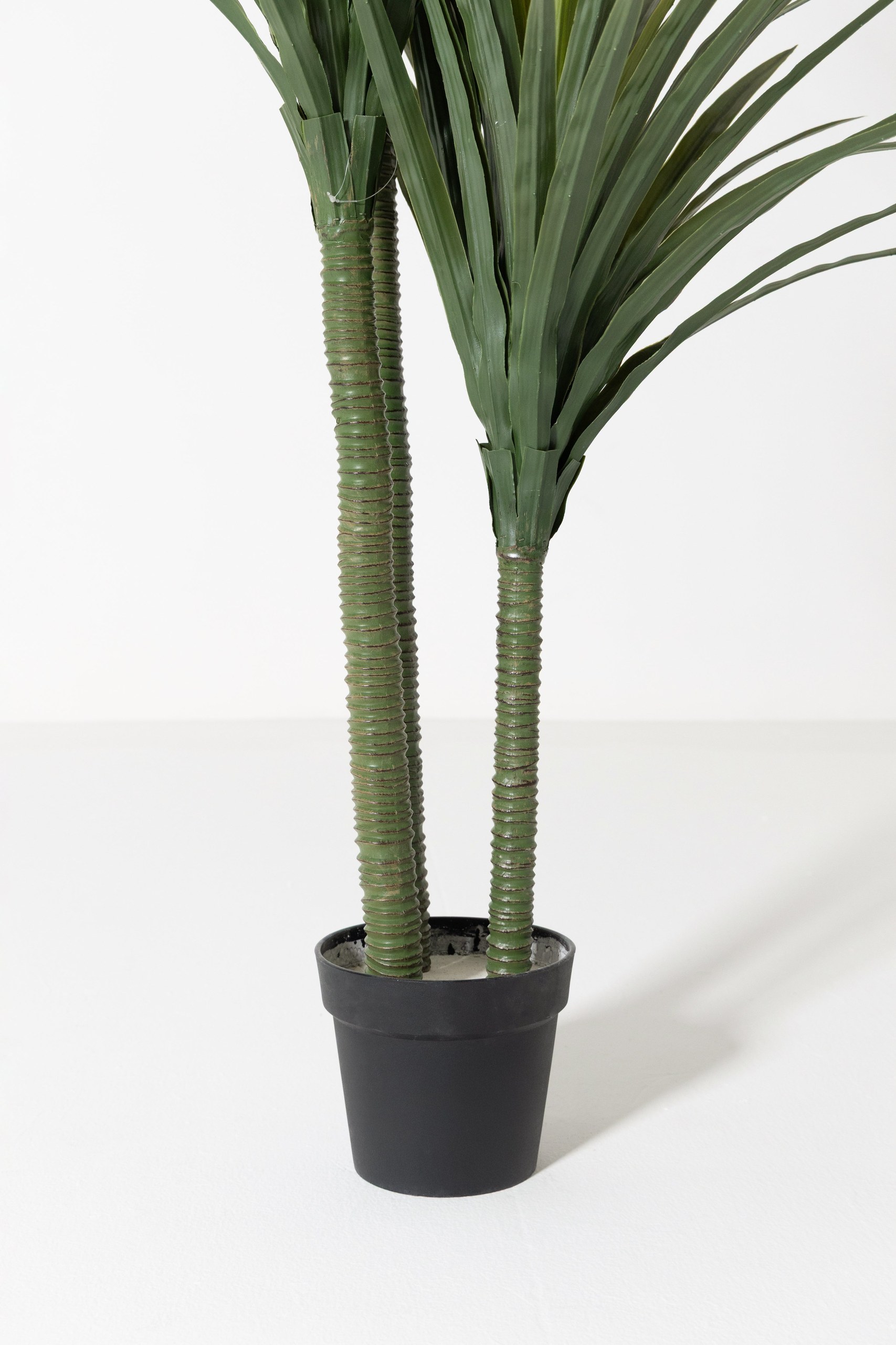 Yucca Artificial Plant (200CM) - Image 3