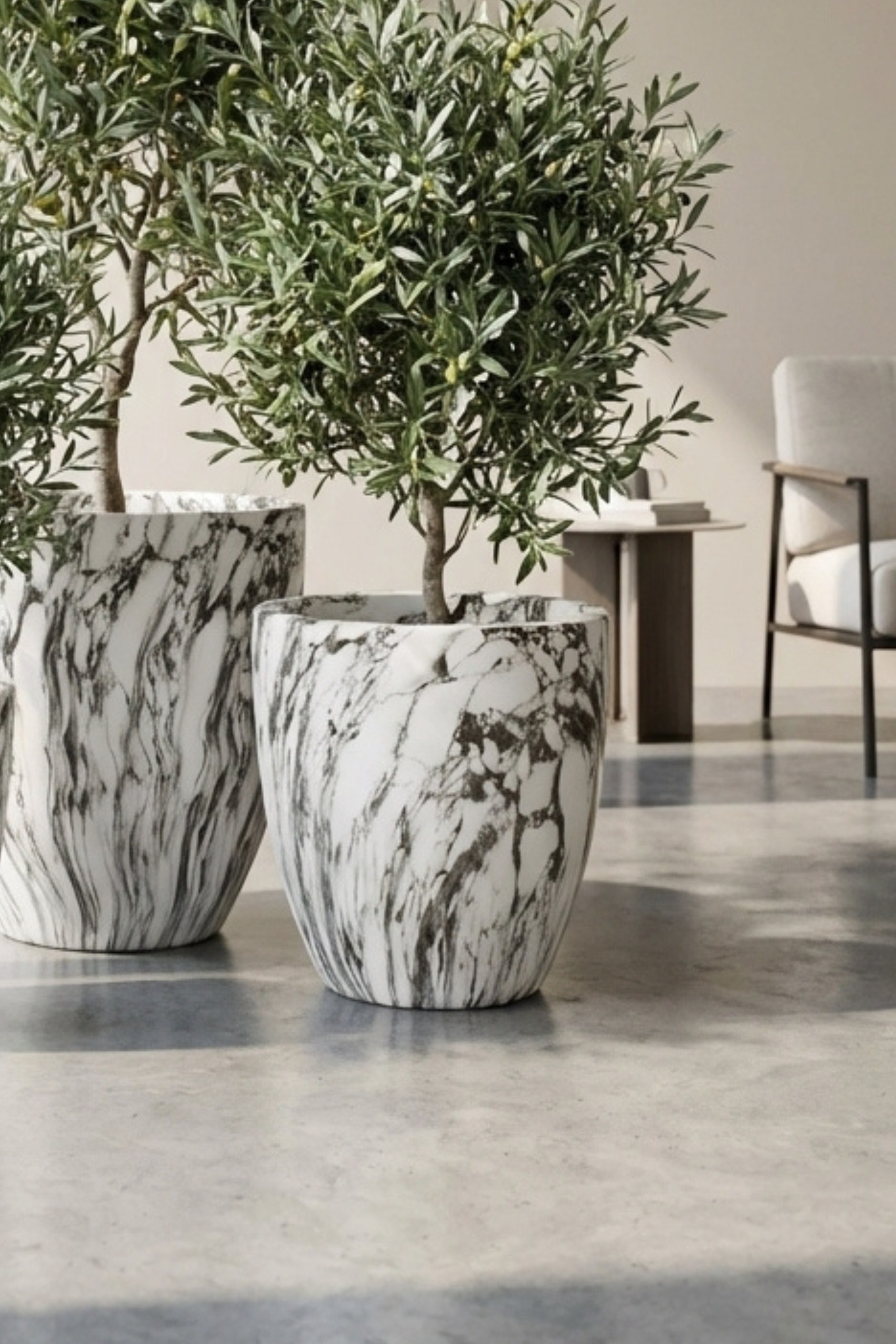 Vita Calacatta Viola Concrete Pot
