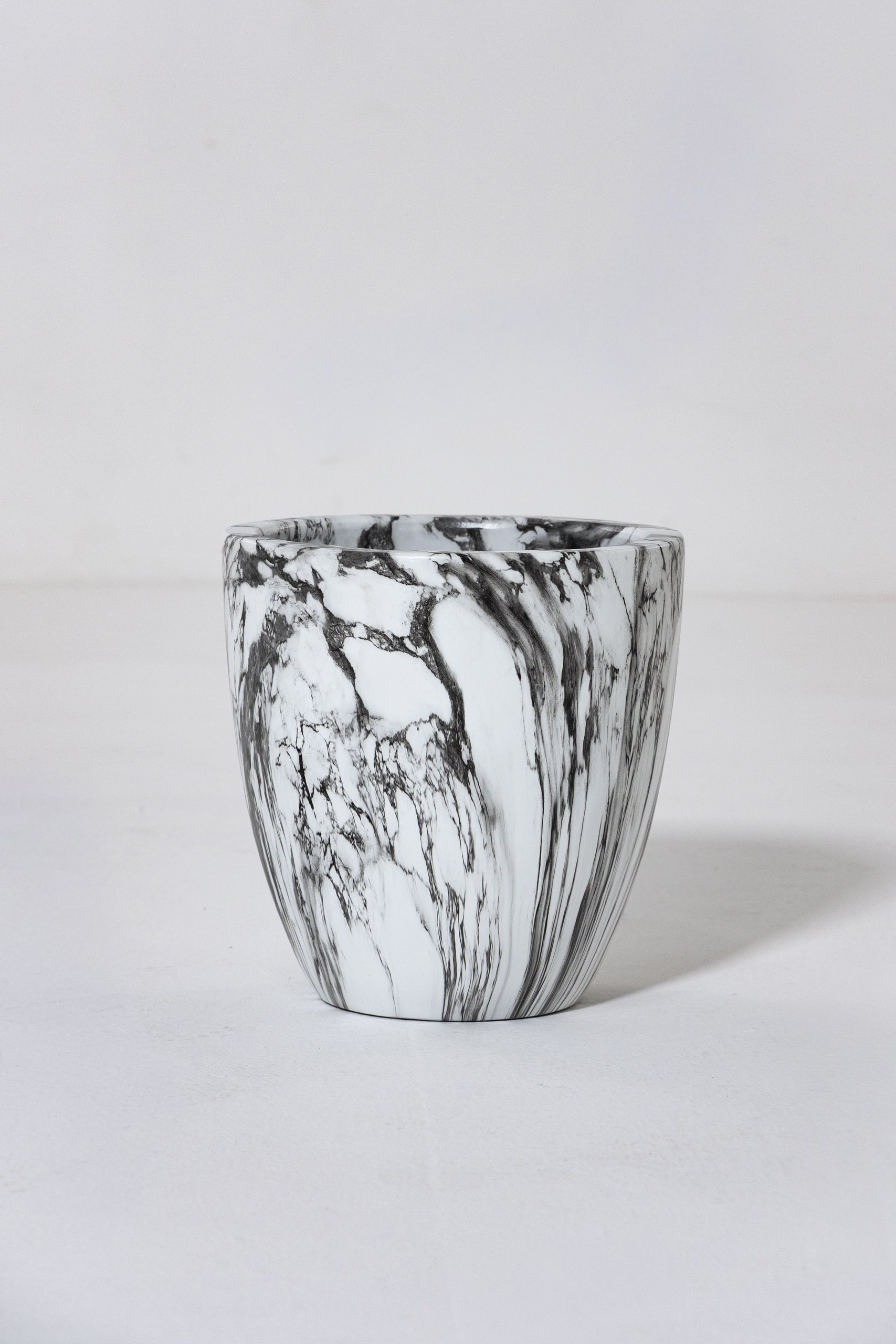 Vita Calacatta Viola Concrete Pot - Image 12