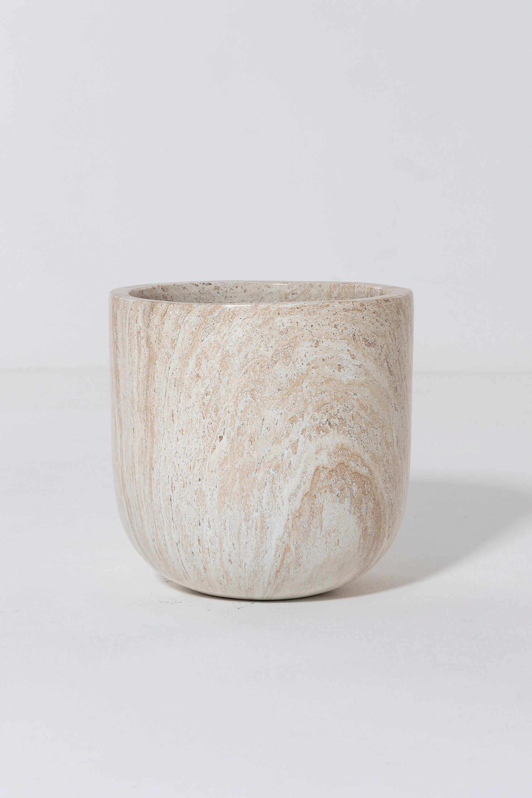 Orlia Travertine Finish Concrete Pot - Image 8