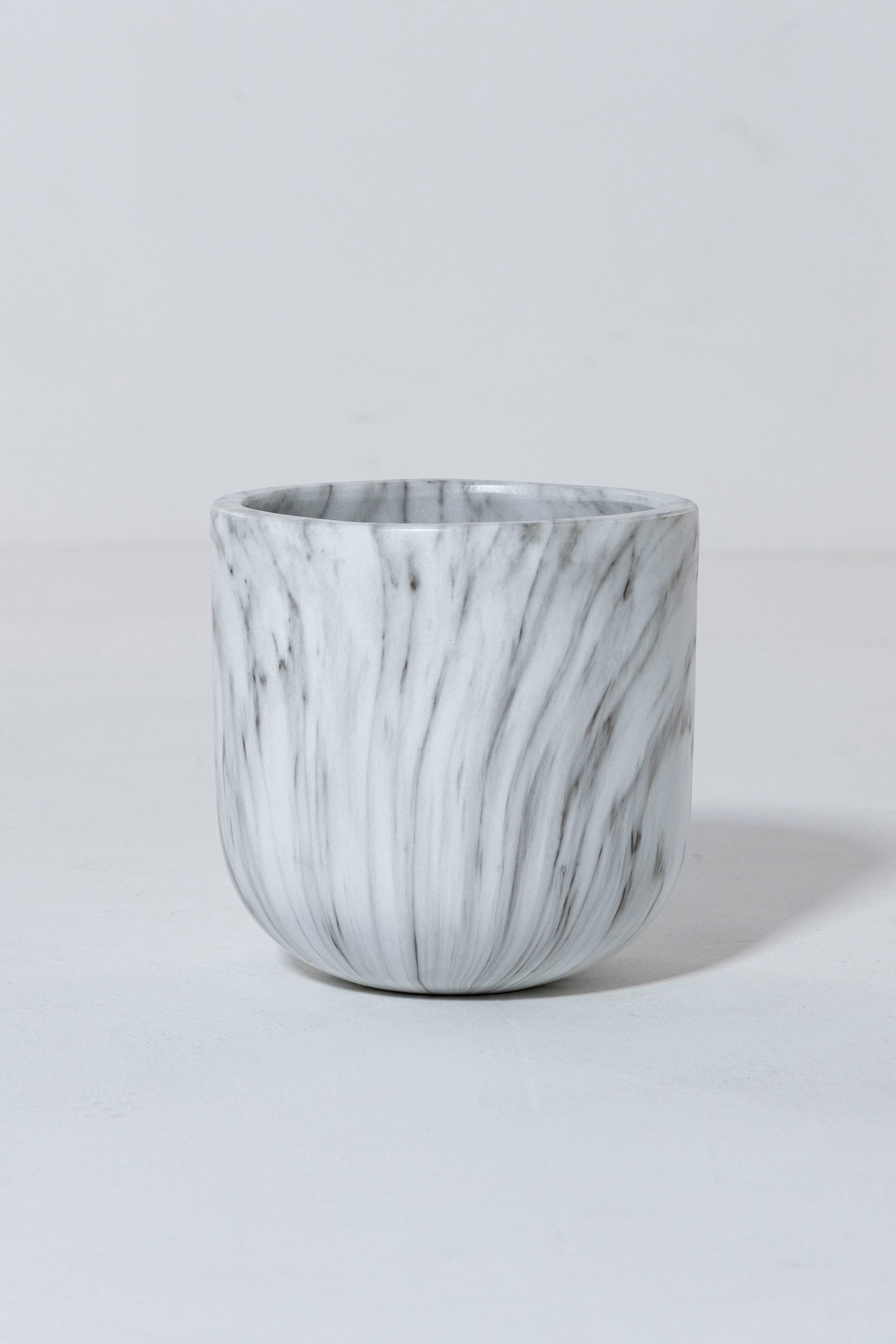 Orlia Marble Finish Concrete Pot - Image 7