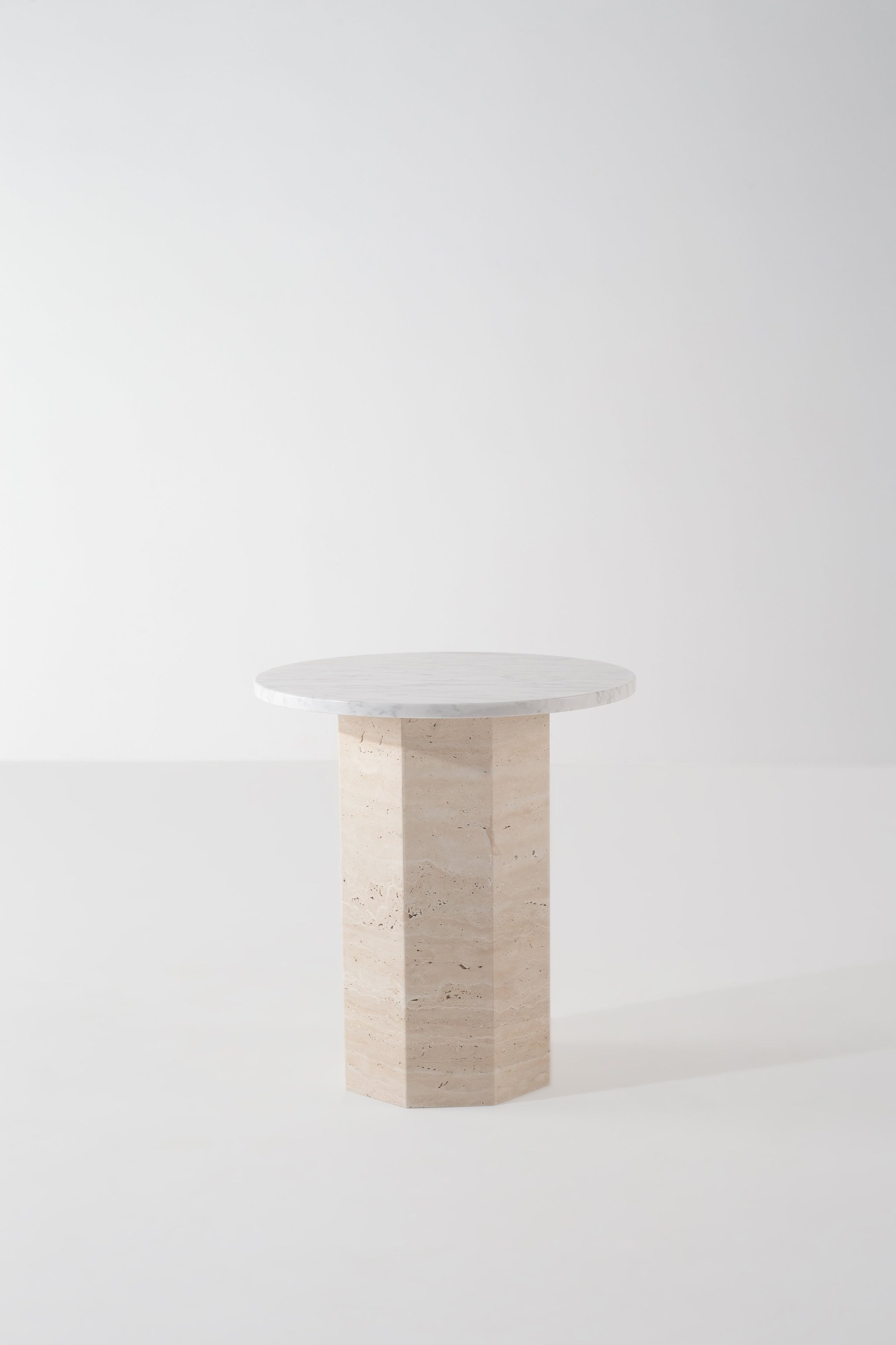Lucasta Bianco Venus Side Table - Image 2