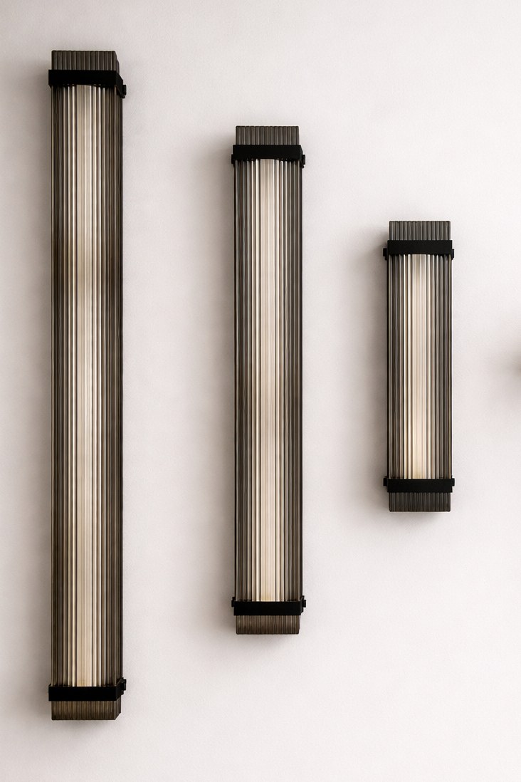 Ribera Ribbed Glass Wall Light