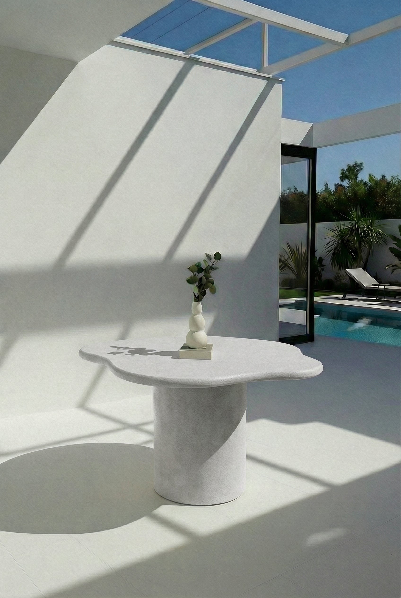 Naurède Light Grey Microconcrete Outdoor Dining Table - Image 3