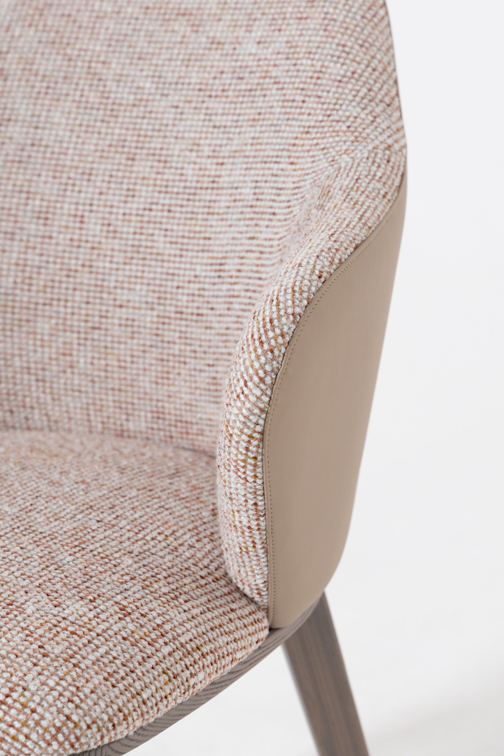 Elandra Pink Wooden Dining Chair - Image 4
