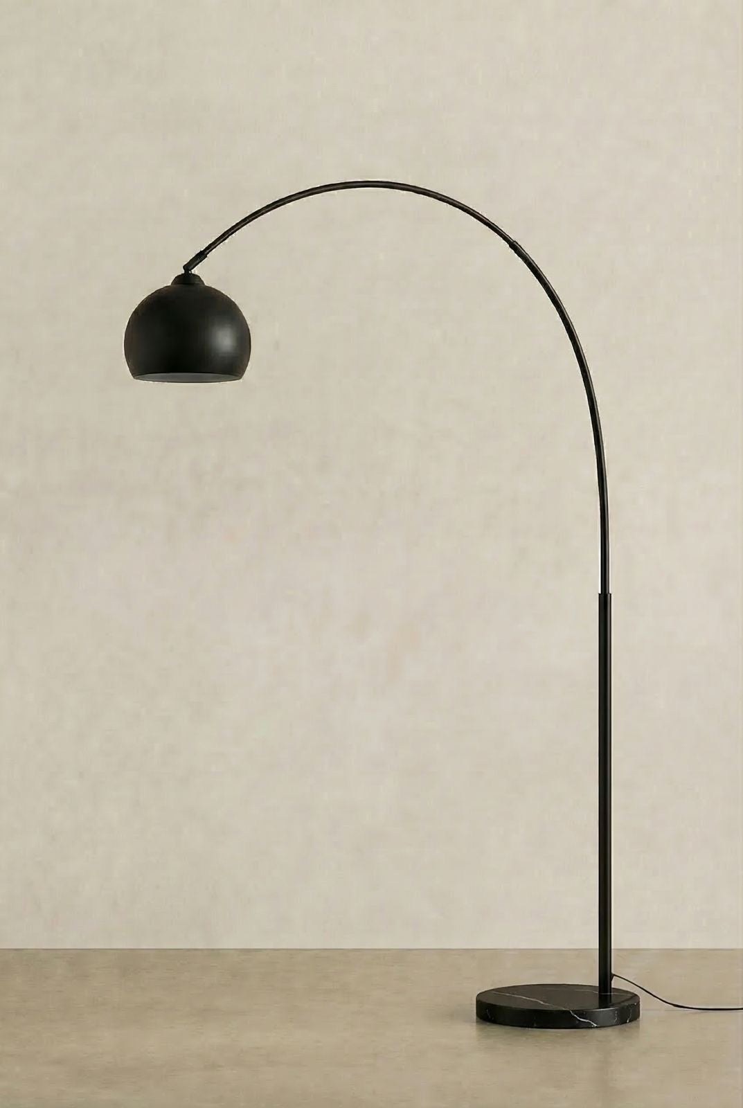 Brillo Black Arched Floor Lamp