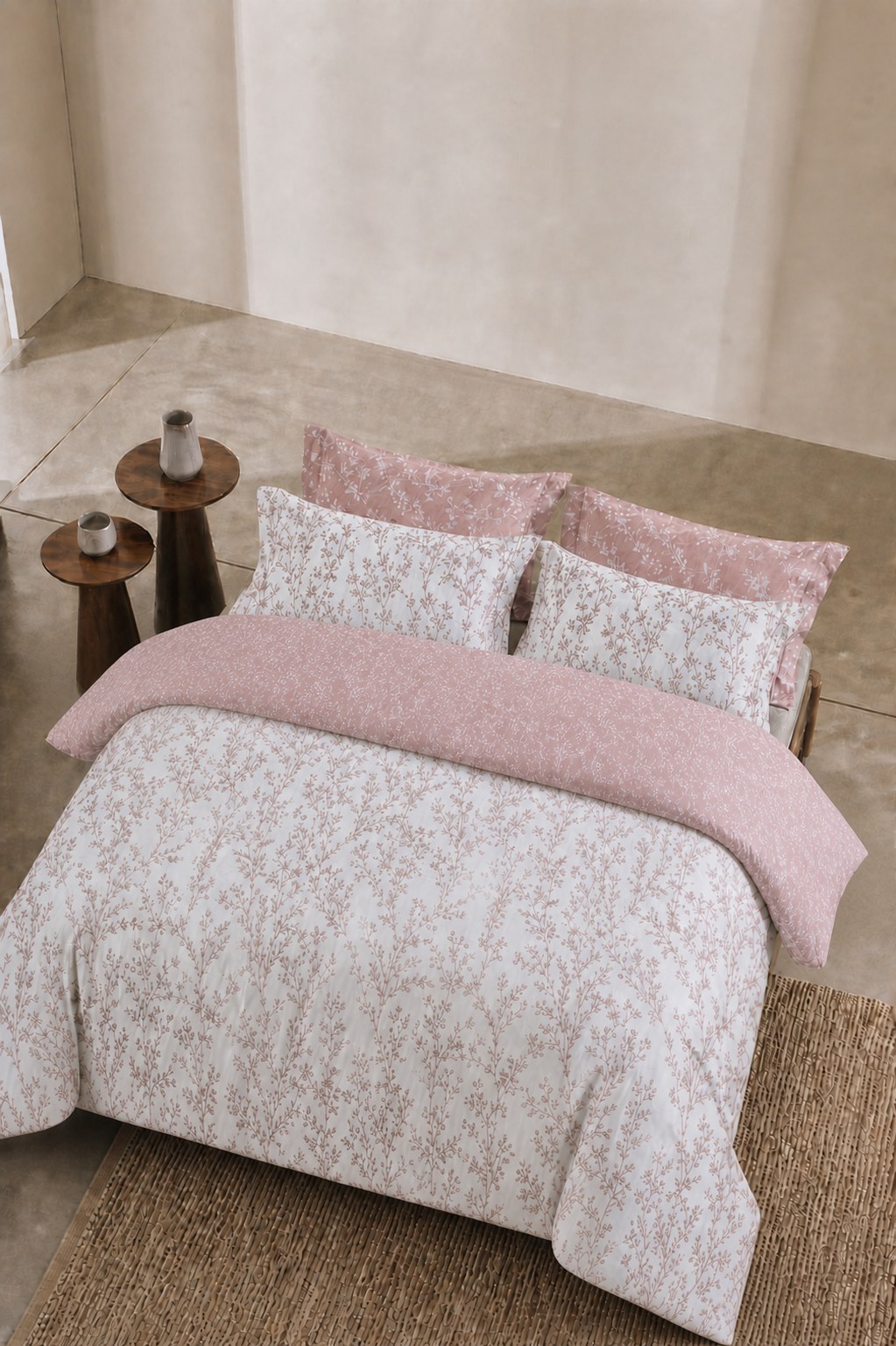 Velmira Blossom Vine Printed Queen Bed Sheet, Duvet Cover & Pillowcase Set