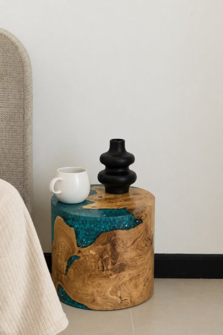 Verix Resin Wood Side Table