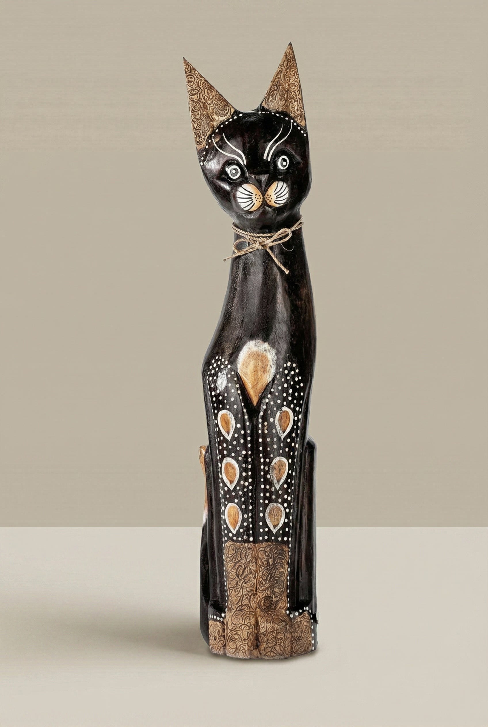 Zavari Handcrafted Wooden Cat Decorative Sculpture